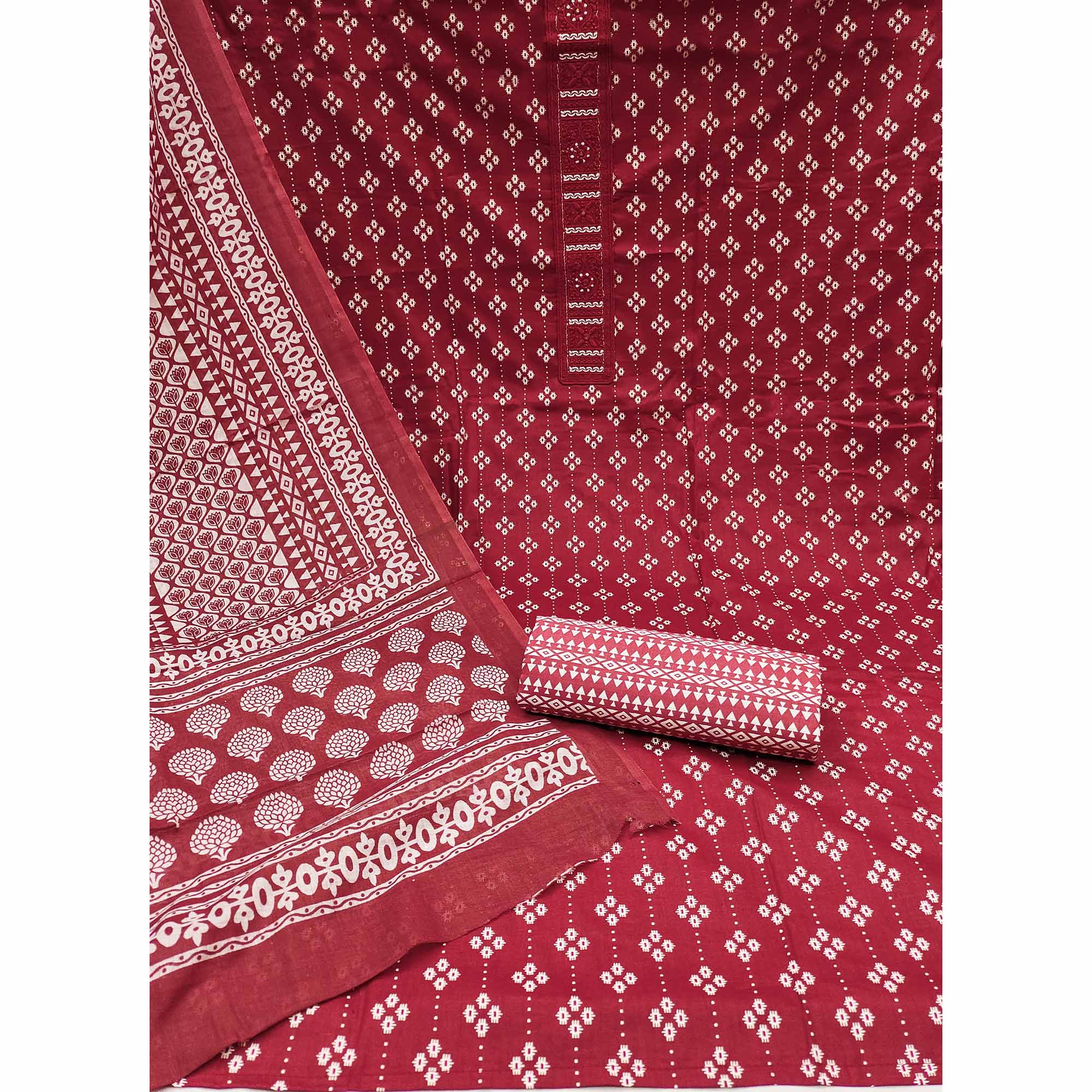 Peachmode Maroon Floral Printed Pure Cotton Dress Material - view 3