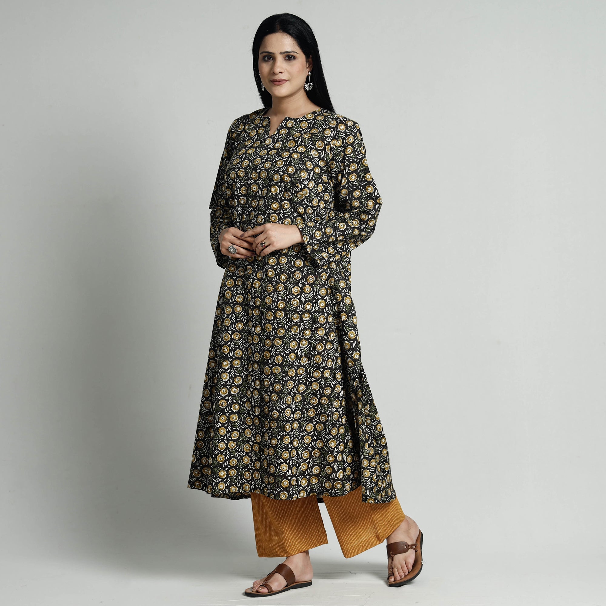 ITOKRI CASUALS Black - Bagru Block Printed Cotton Kurta with Palazzo Set