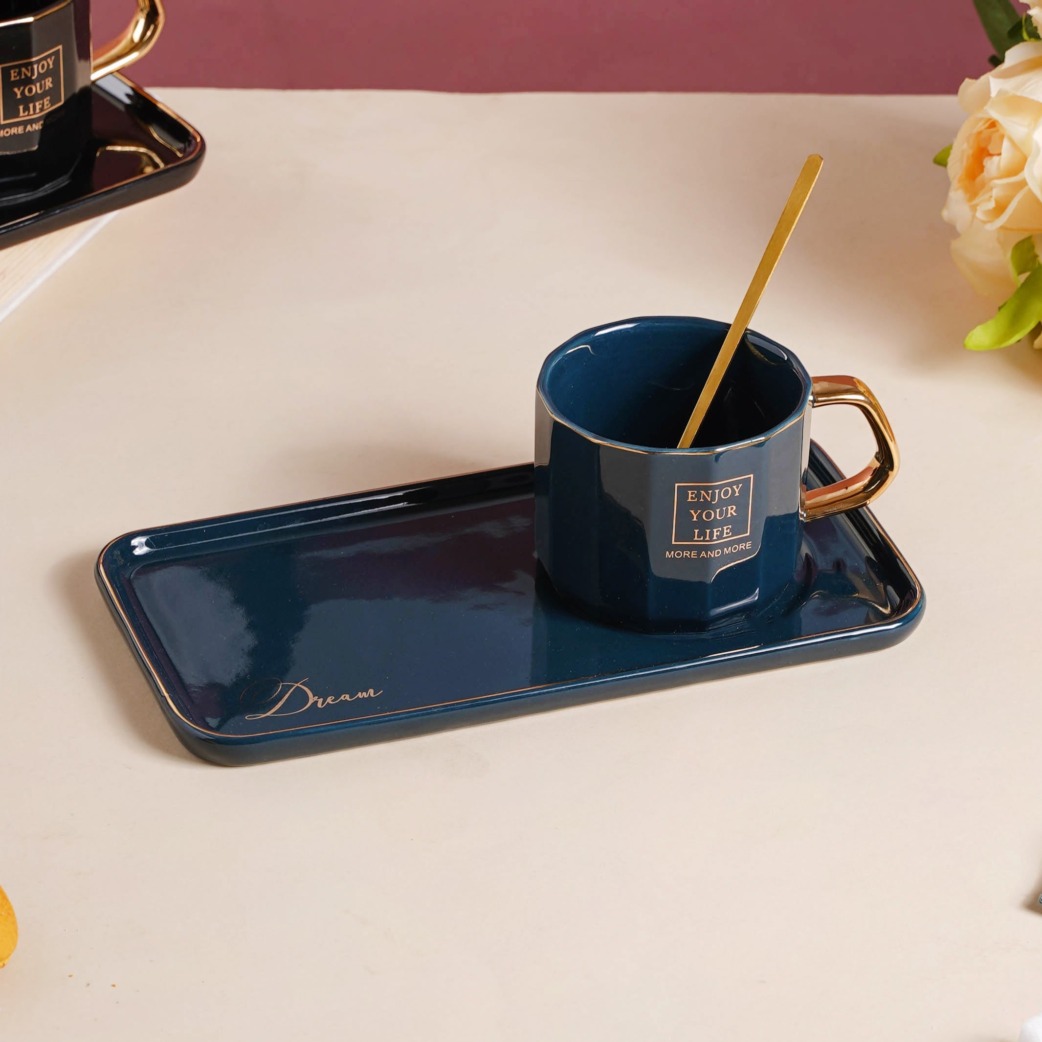 Nestasia Ceramic Cup and Tray