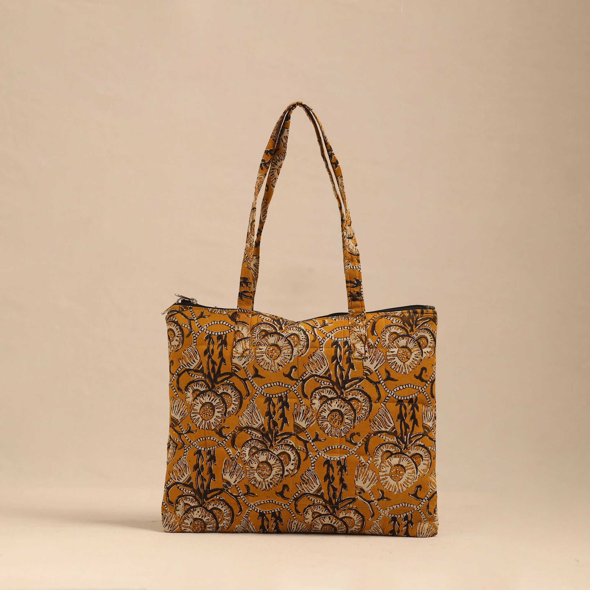 NOORI BAZAR Handmade Quilted Cotton Hand Bag 16