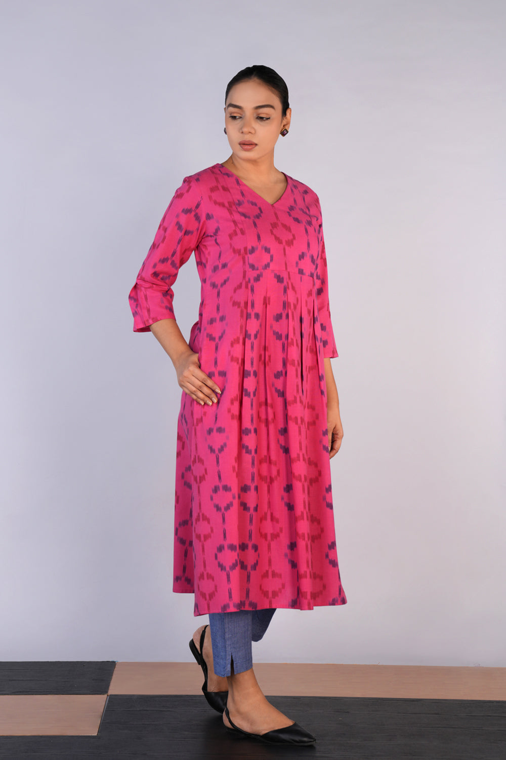 Kalanjali Ethnics Deep Pink Cotton Pochampally Ikat Kurta - view 2