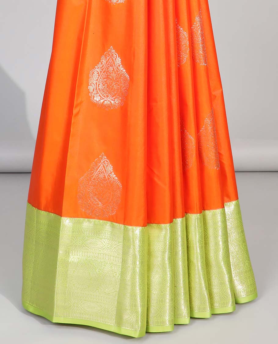 Pothys Orange floral motifs gift saree with contrast paisley border & intricate zari design pallu - view 4