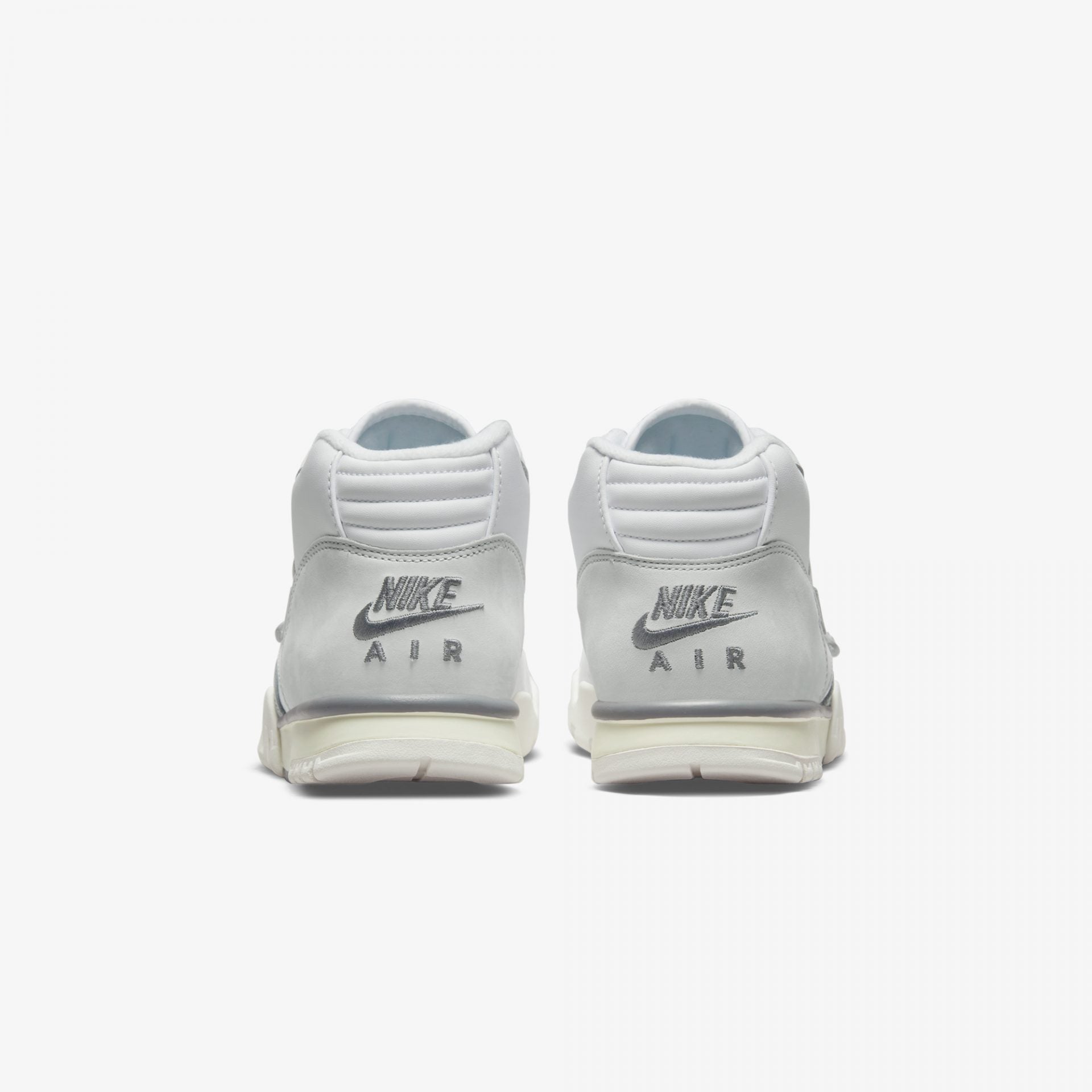 Nike | AIR TRAINER 1 { PHOTON DUST/LIGHT SMOKE - view 2