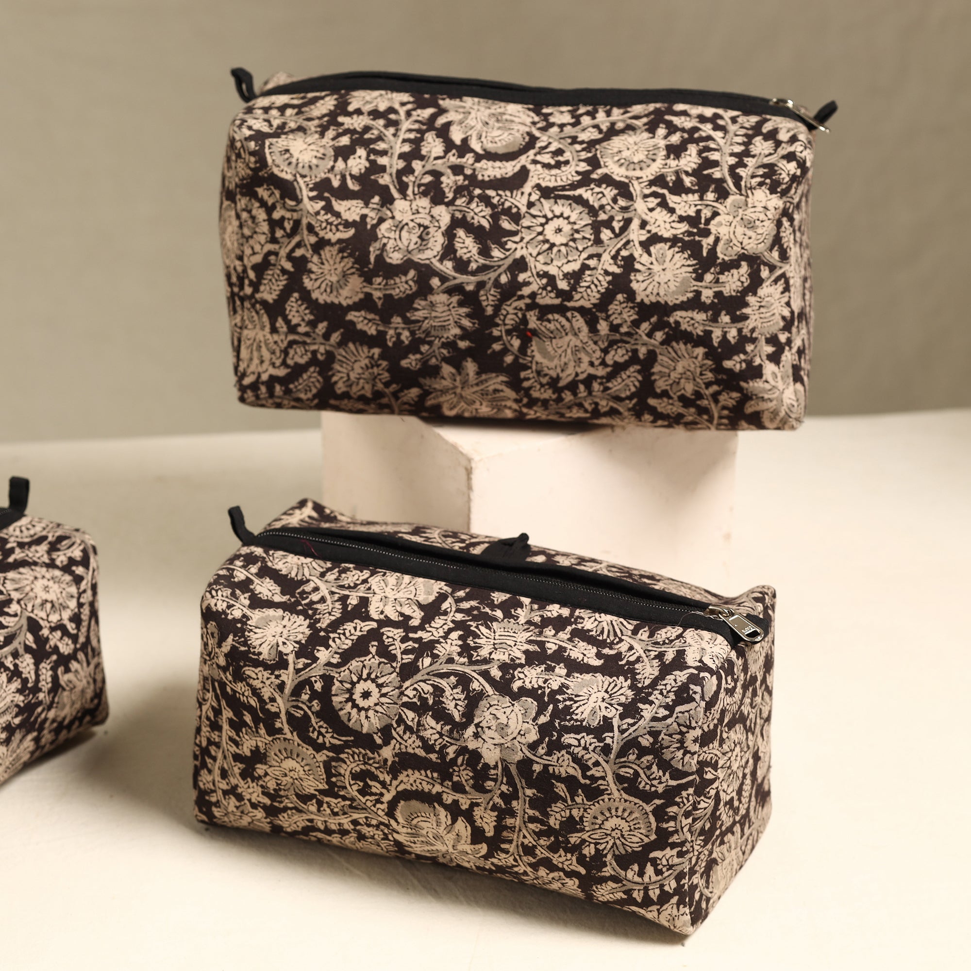 ITOKRI CRAFTS INITIATIVE Brown - Handmade Cotton Toiletry Bags (Set of 3) 41 - view 2