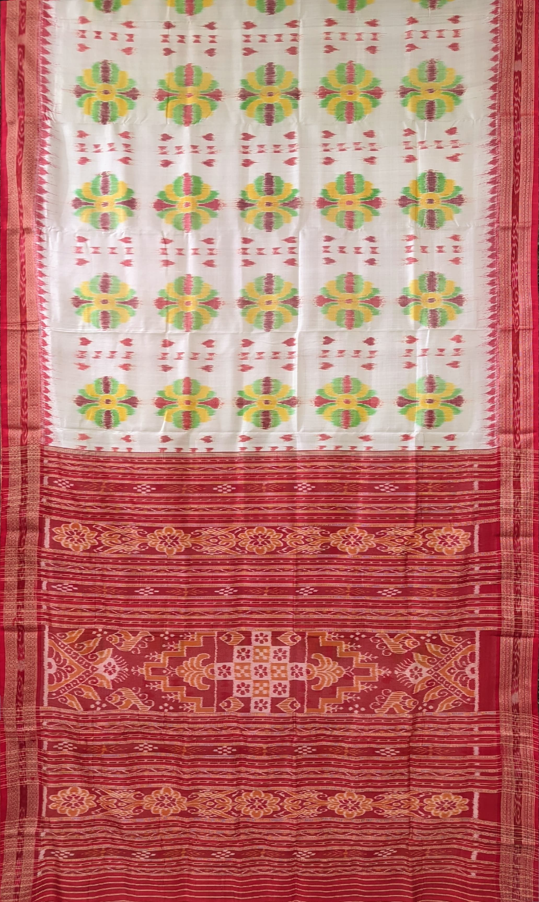 IndianVillèz White Baghambari Khandua Silk Saree