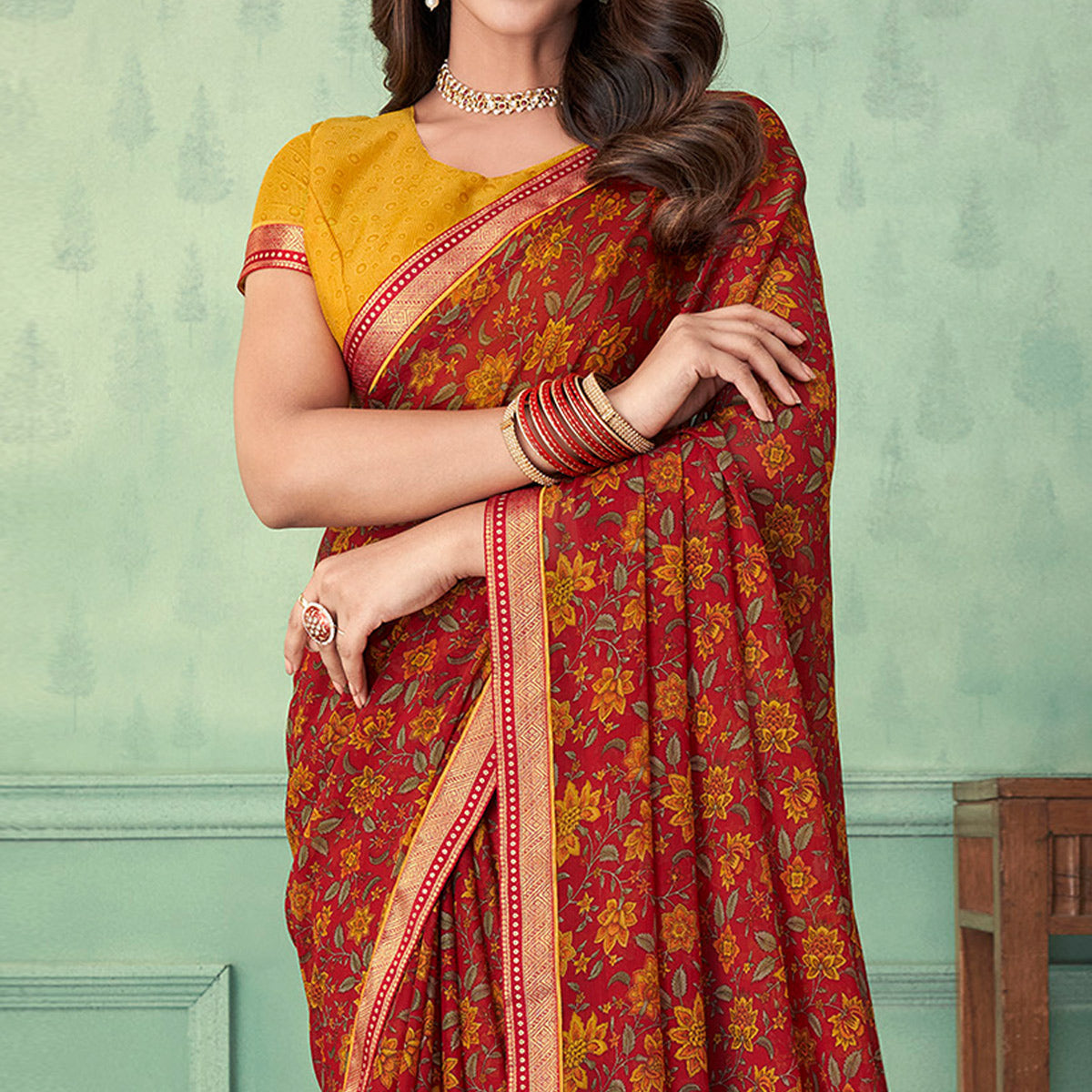 Peachmode Maroon Floral Printed Chifon Saree With Lace Border - view 2