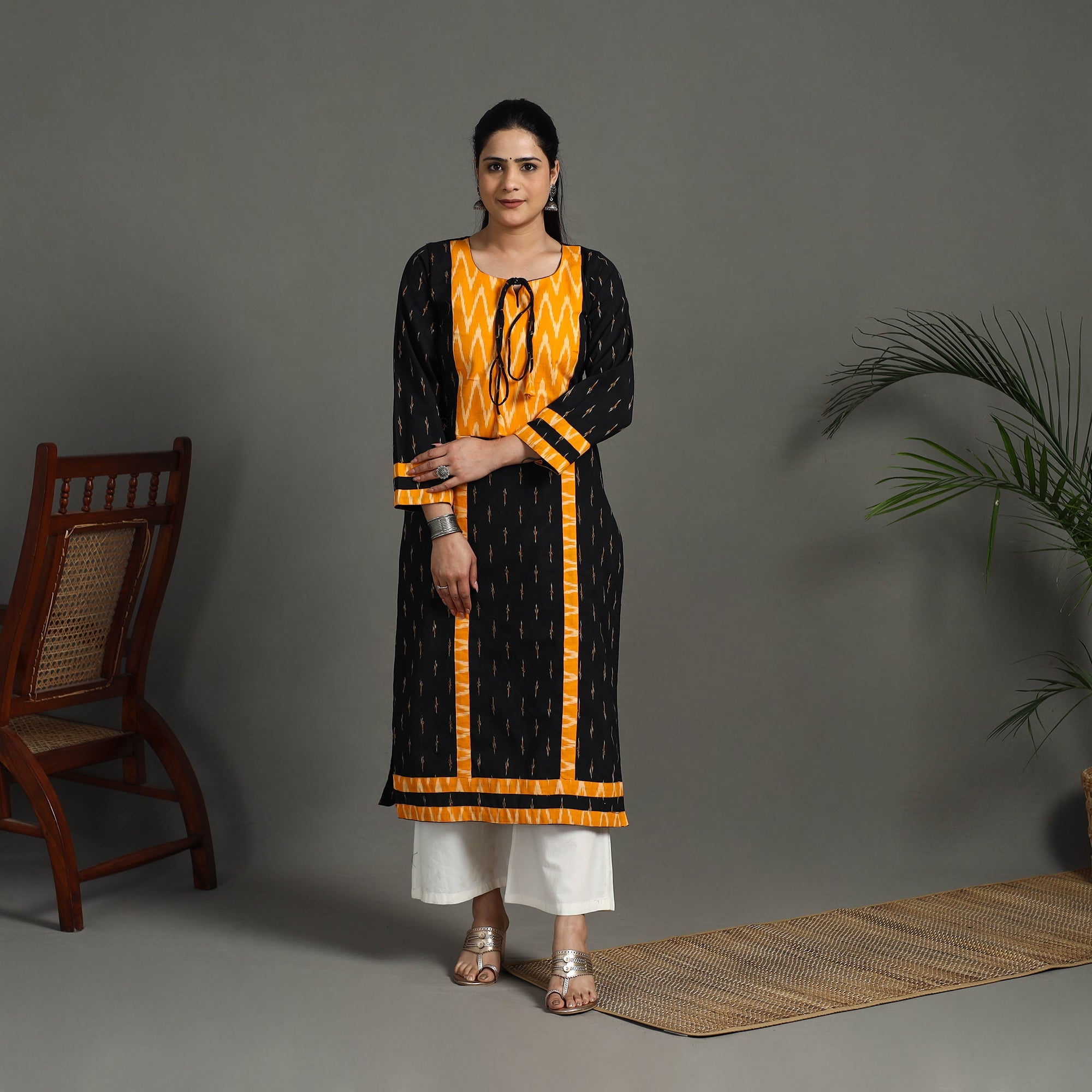 ITOKRI CASUALS Black - Cotton Straight Pochampally Ikat Kurta 02 - view 2