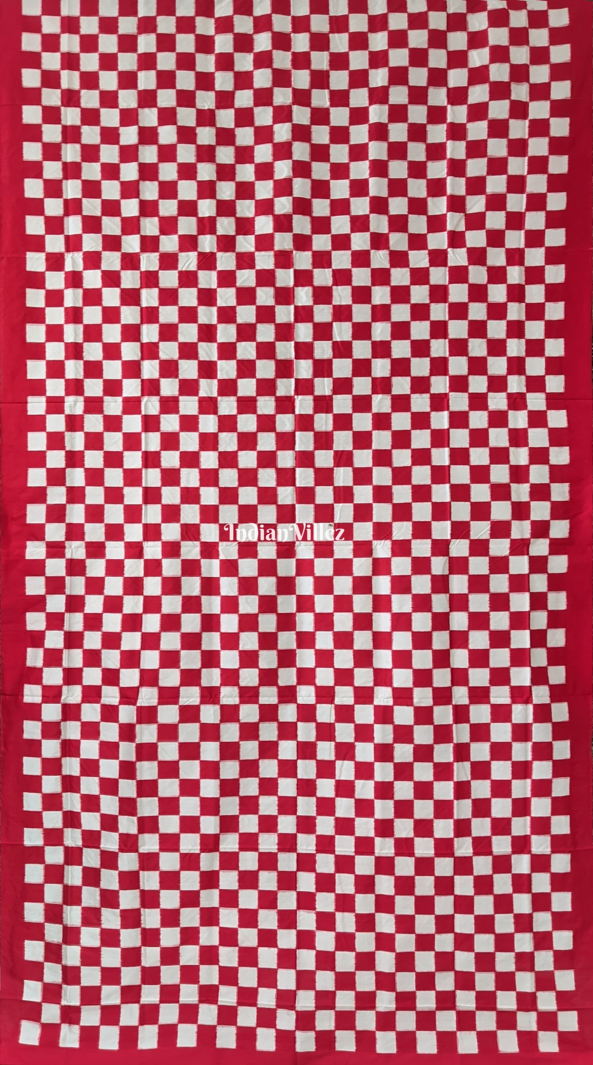 IndianVillèz White Red Pasapali Sambalpuri Ikat Silk Saree - view 4