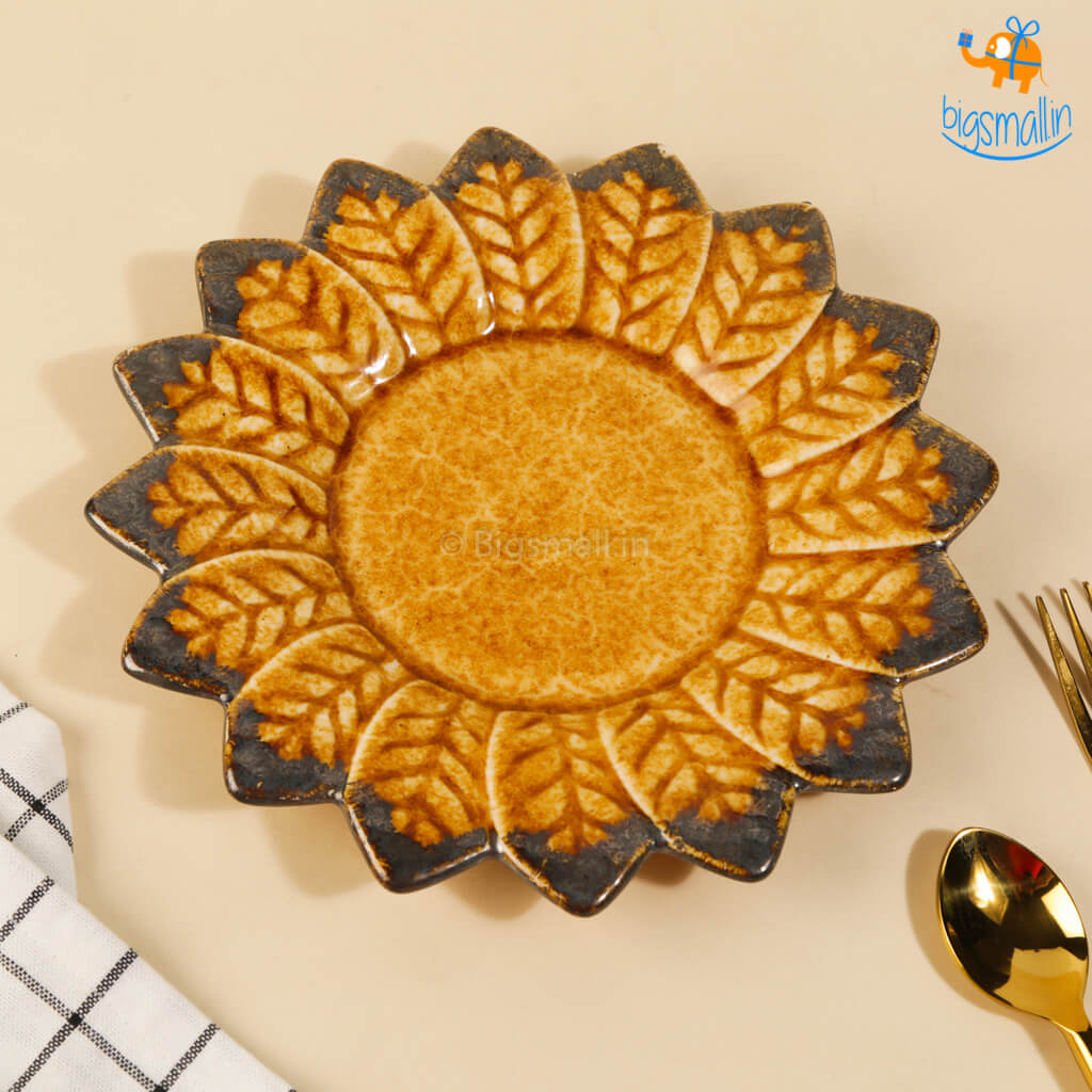Fancy Sunflower Shaped Handmade Ceramic Plate