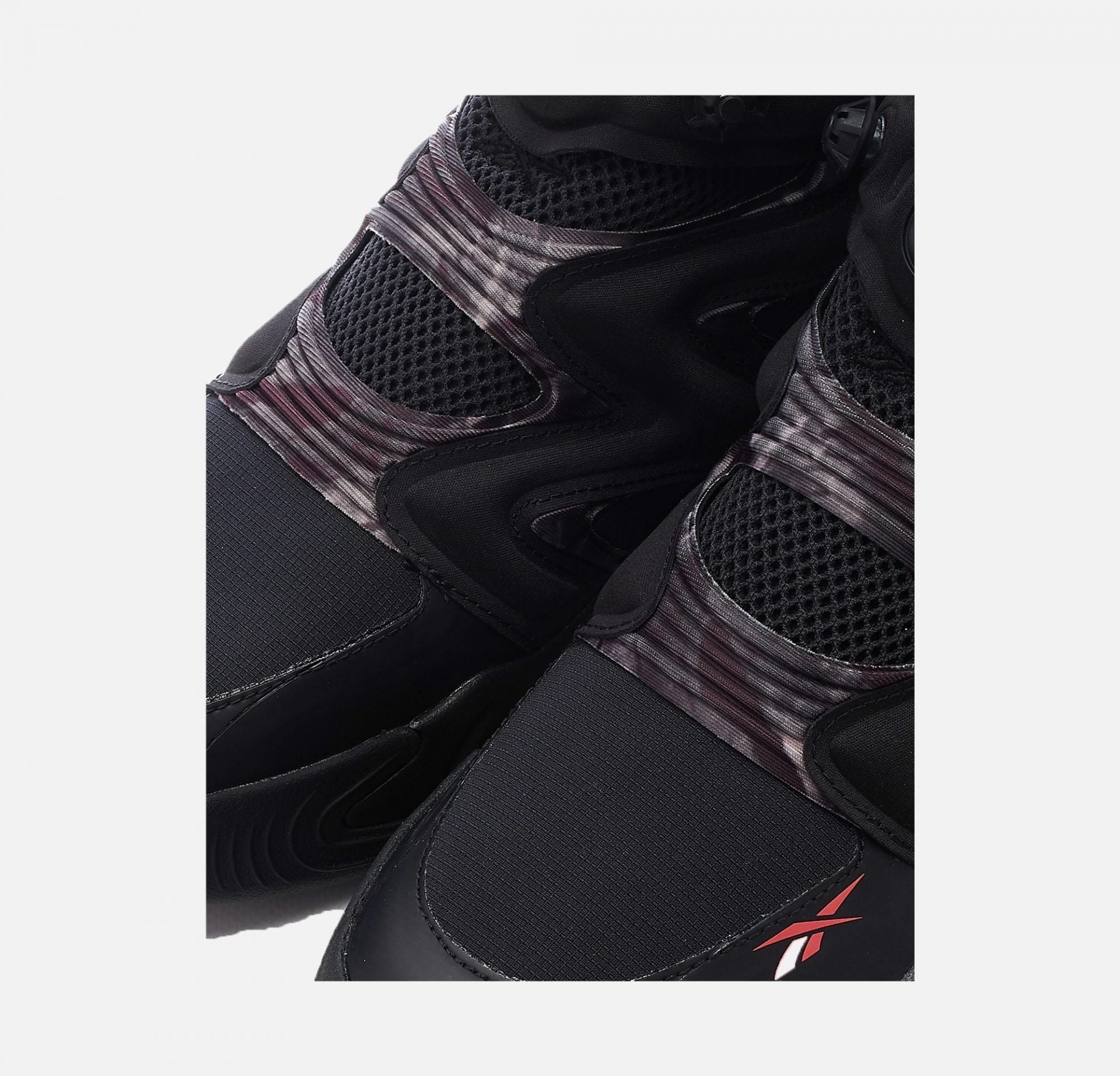 Reebok | INSTAPUMP FURY ZONE { CORE BLACK/DYNAMIC RED - view 4