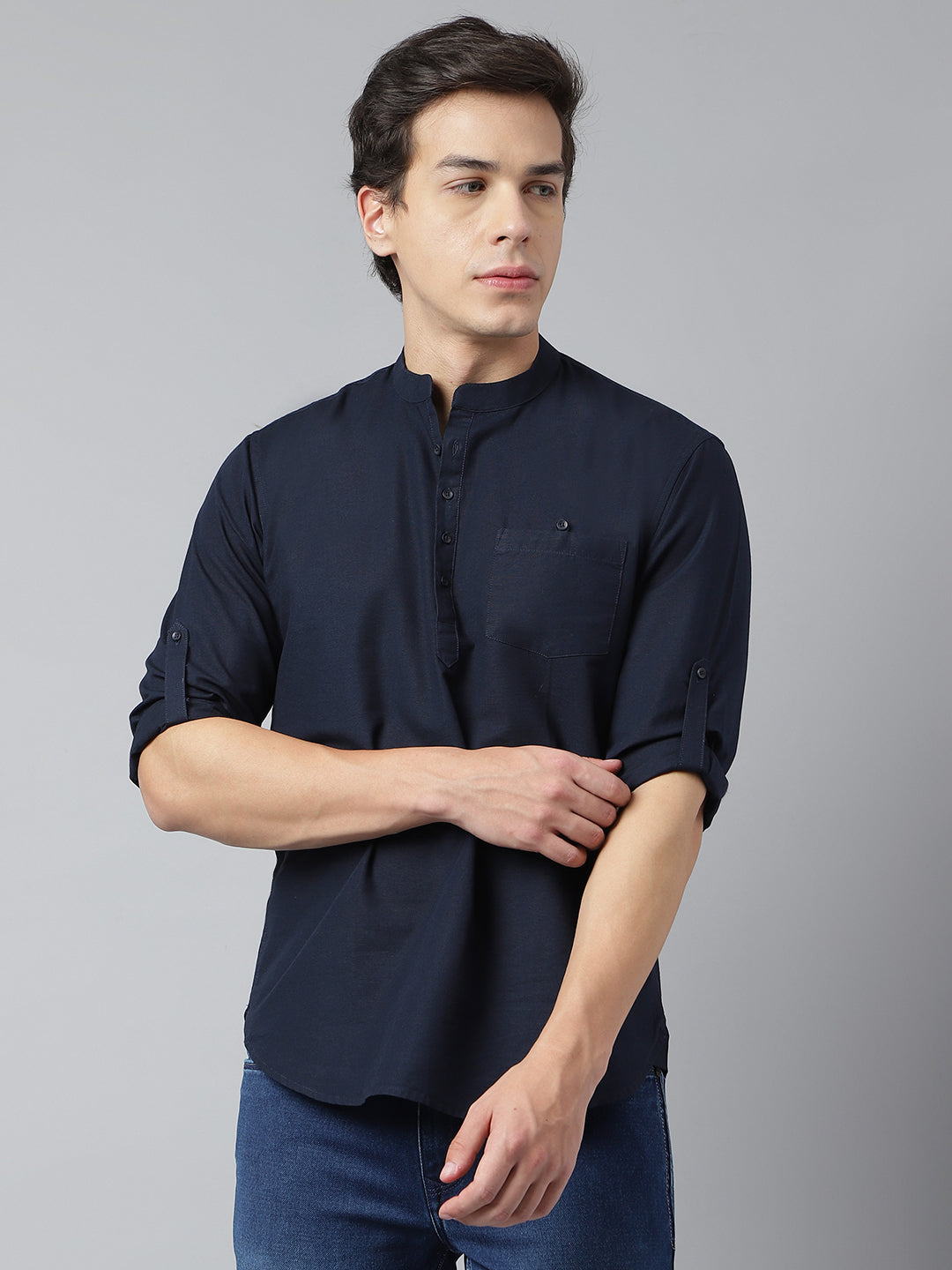 BlackTree Men Navy Standard Fit Solid Kurta