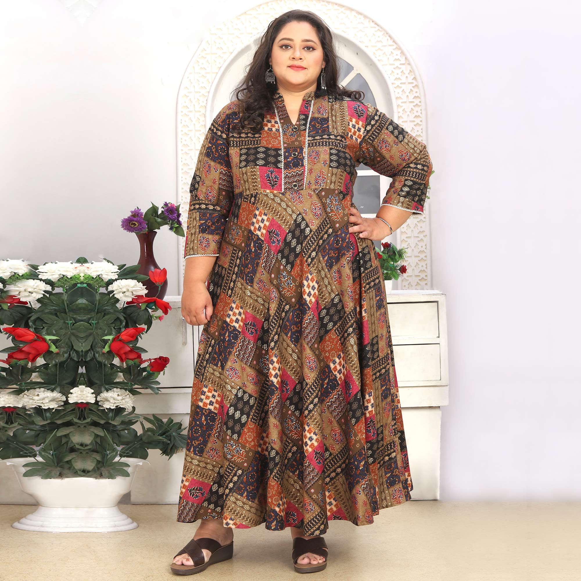 Peachmode Seller Brown Floral Printed Rayon Long Kurti - view 2