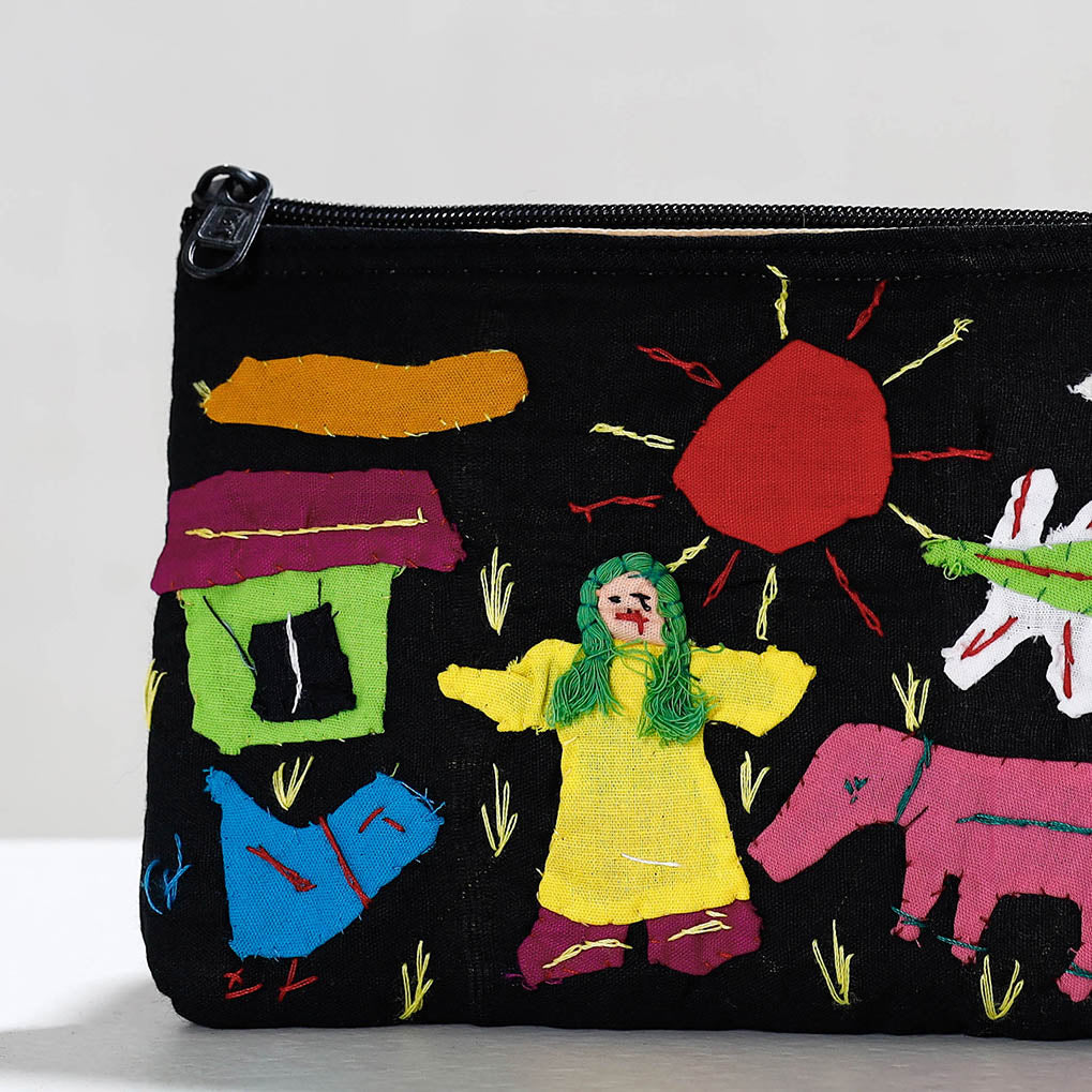 ASHOKA ASSEMBLE - CELEBRATING CRAFTS OF ODISHA Black - Pipli Applique Work Cotton Cosmetic Pouch - view 2