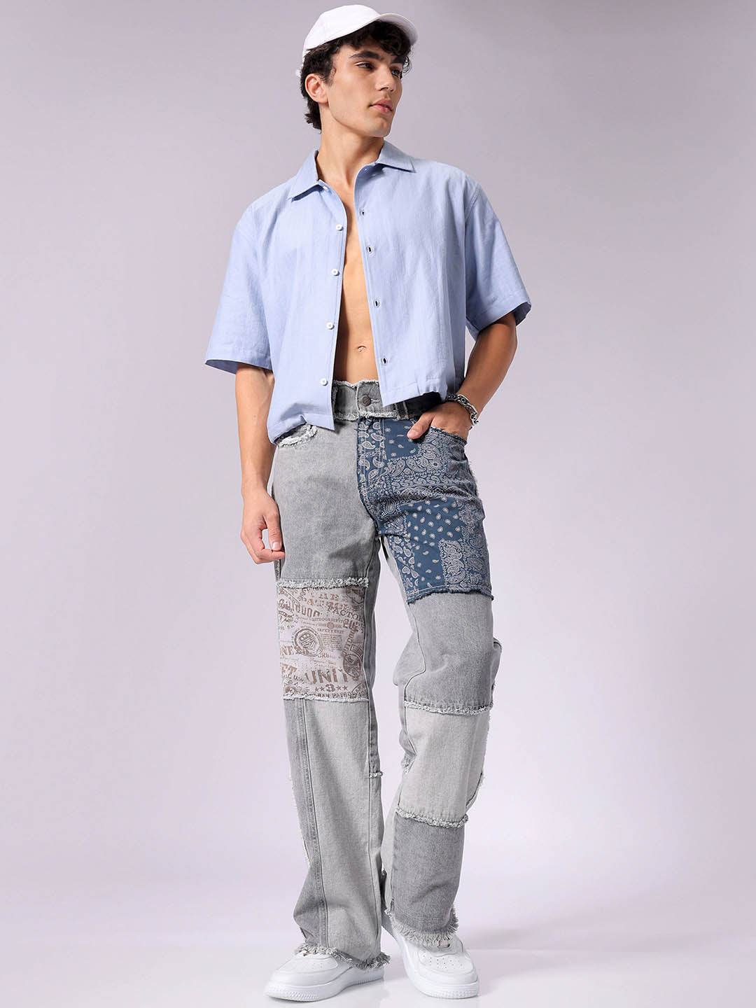 The Indian Garage Co Men's Grey Relaxed Fit Colourblocked Jeans - view 2