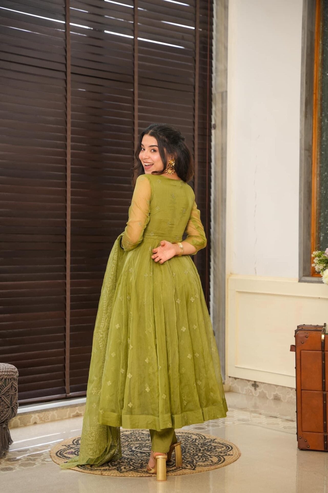 Idaho-o Mochi green organza suit set - view 4