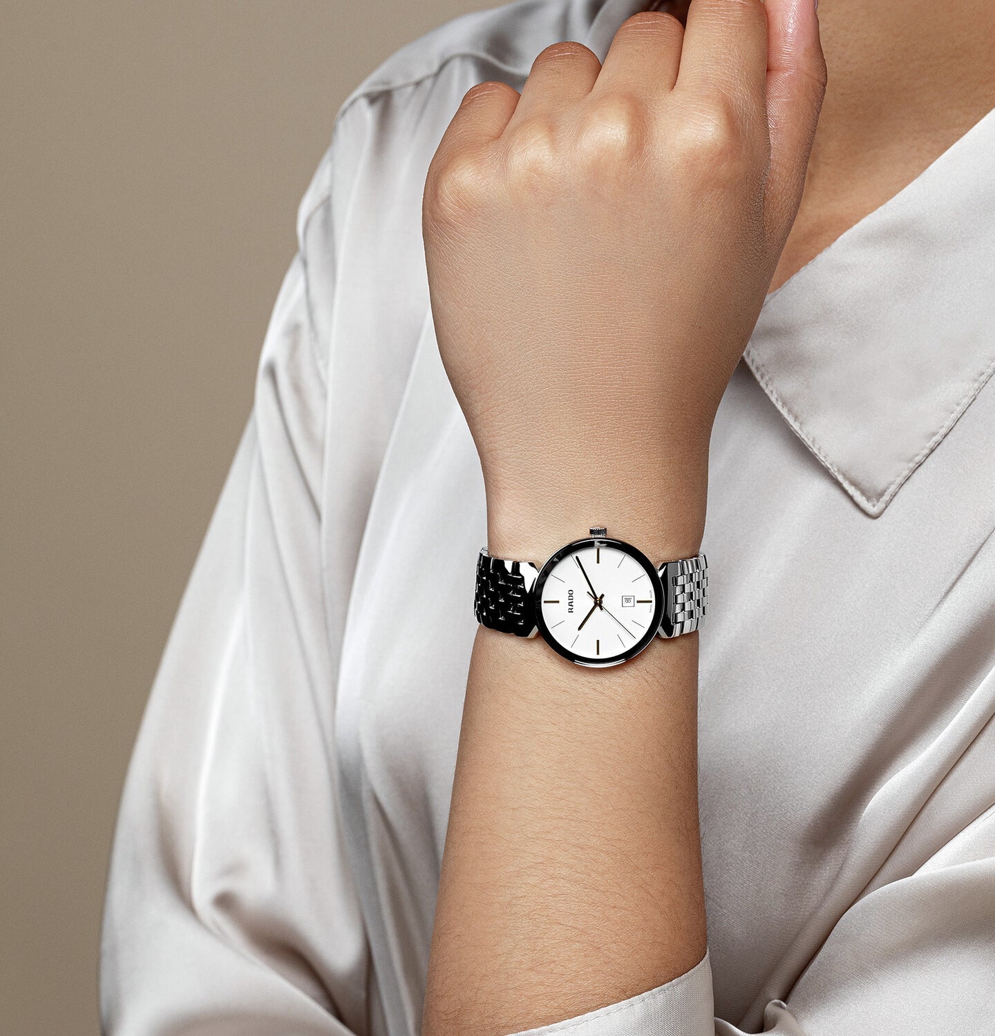 Rado Florence Women Quartz White Dial Analog Stainless Steel Watch R48913013 - view 5