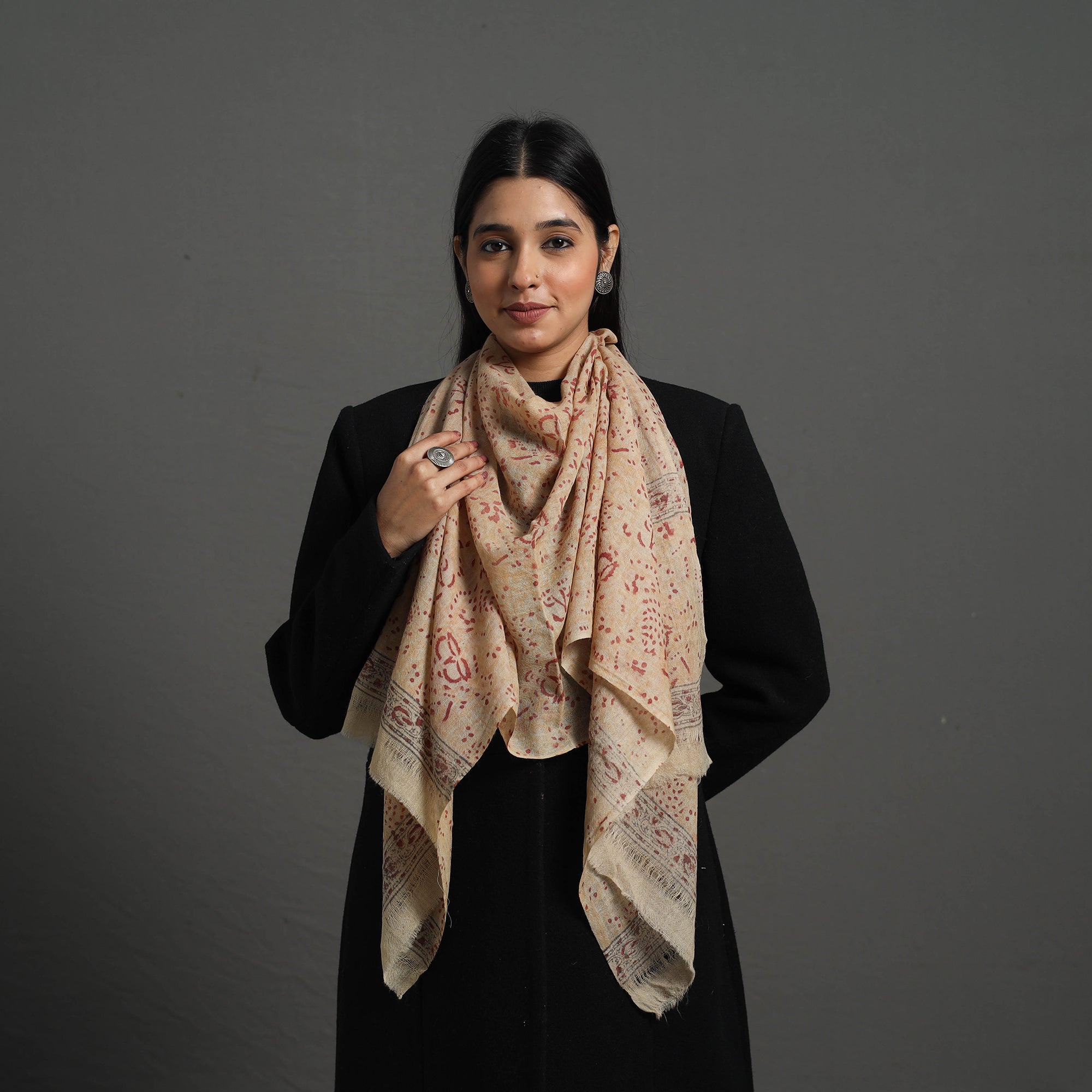 PITCHUKA SRINIVAS KALAMKARI PEDANA Beige - Block Print Pedana Kalamkari Wool Stole 09