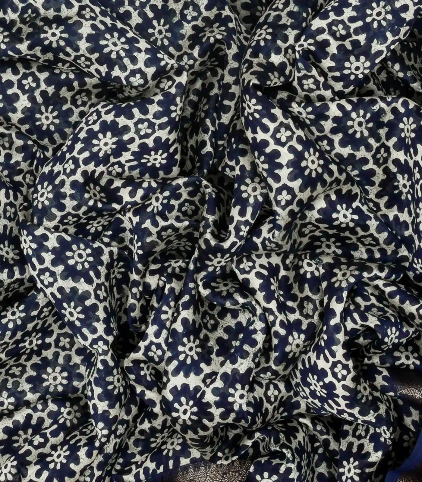 RmKV Navy Blue Woven Chanderi Printed Cotton Saree With Floral Jaal - view 3