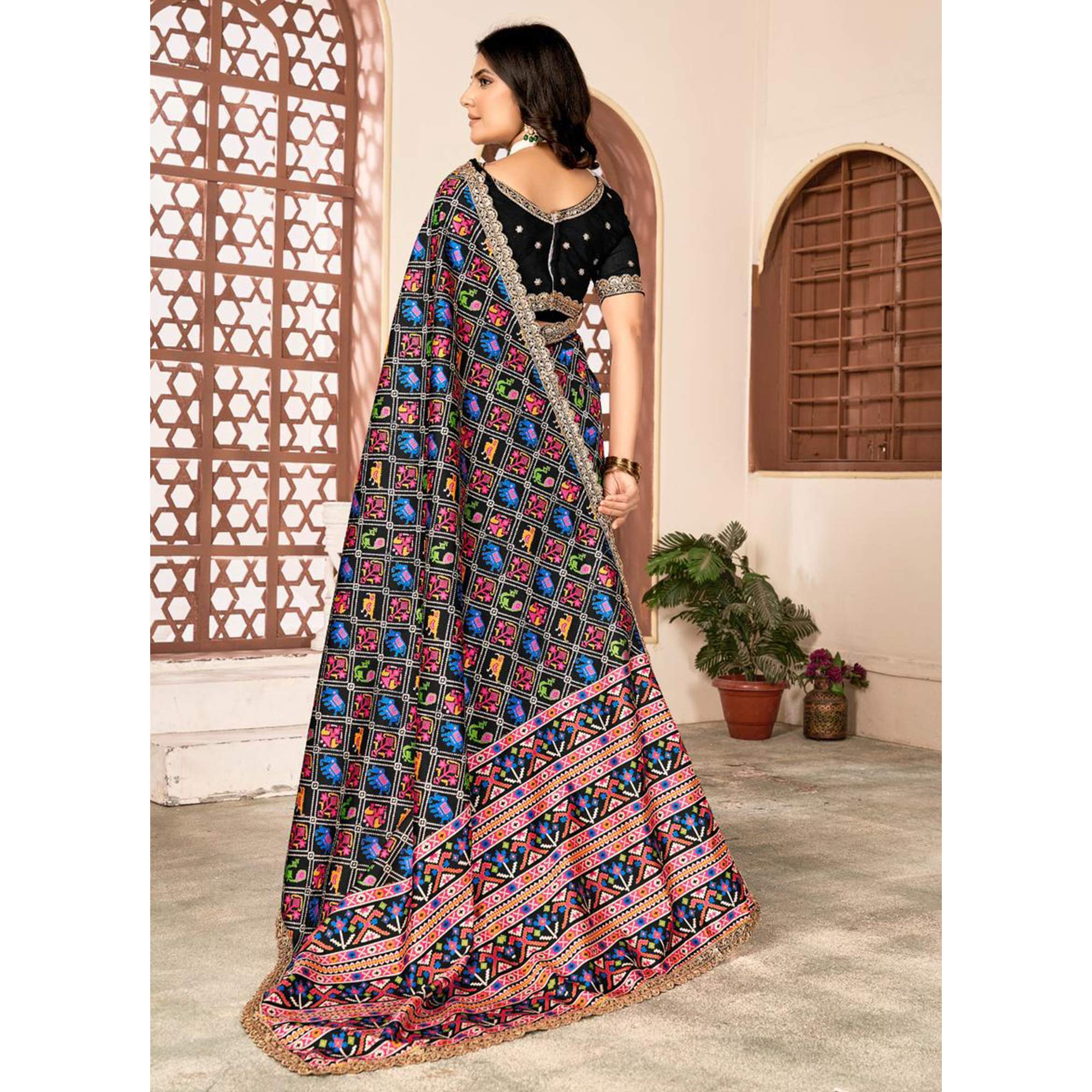 Peachmode Black Printed Patola Tussar Silk Saree - view 4