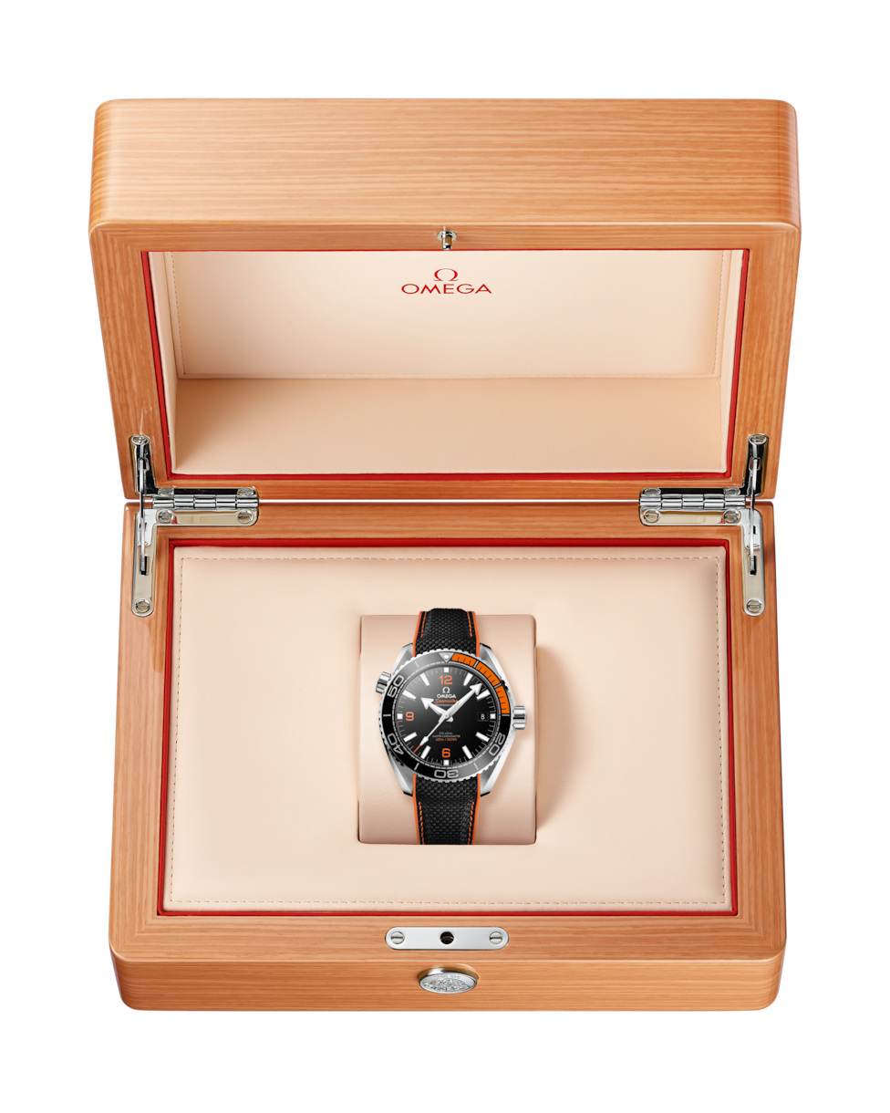 Omega Seamaster Planet Ocean 600M Co‑Axial Master Chronometer Black Dial Men 43.5MM - view 4