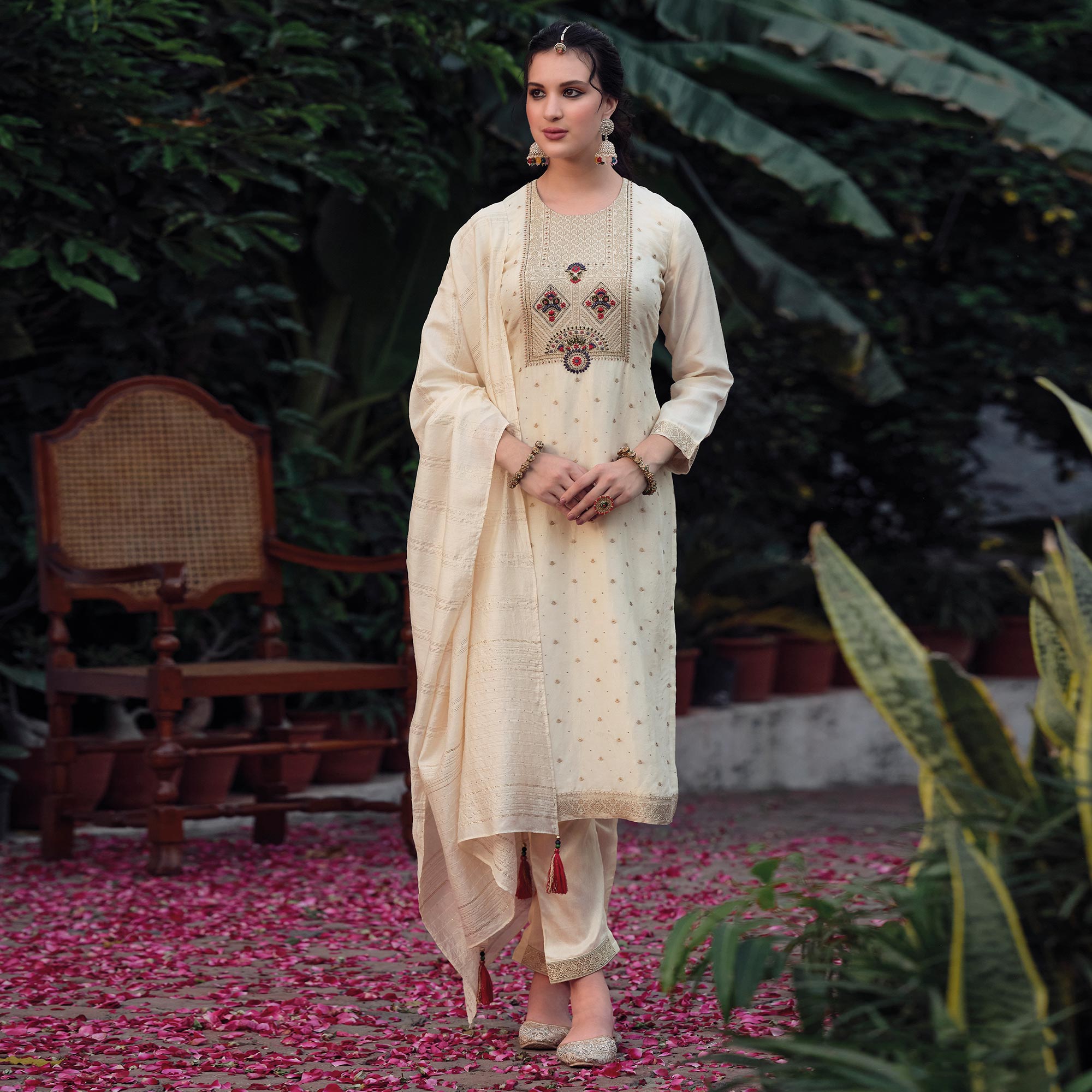 Peachmode Seller Cream Floral Woven Muslin Salwar Suit - view 2