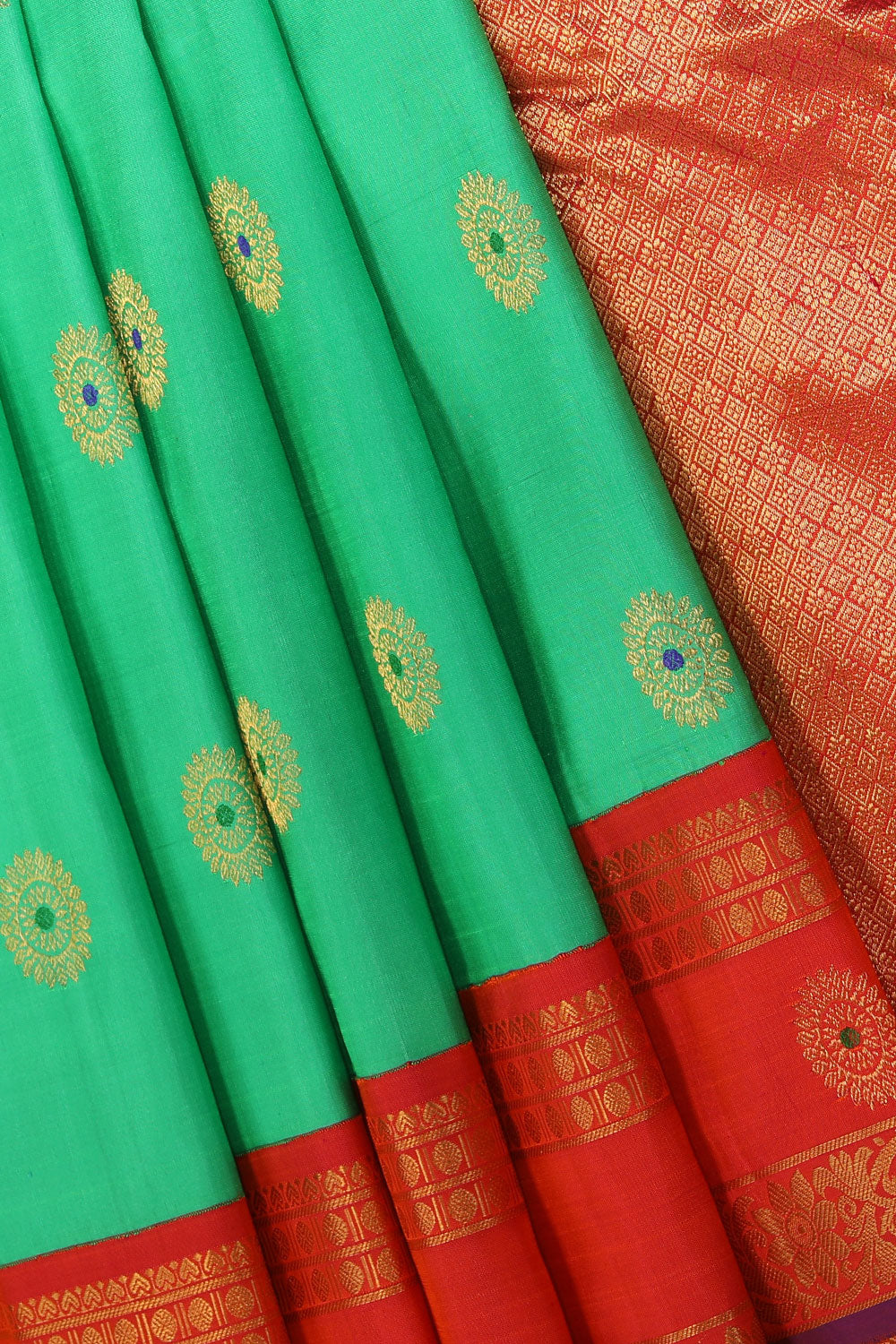 Kalanjali Gadwal Silk Green Saree – Women's - view 2