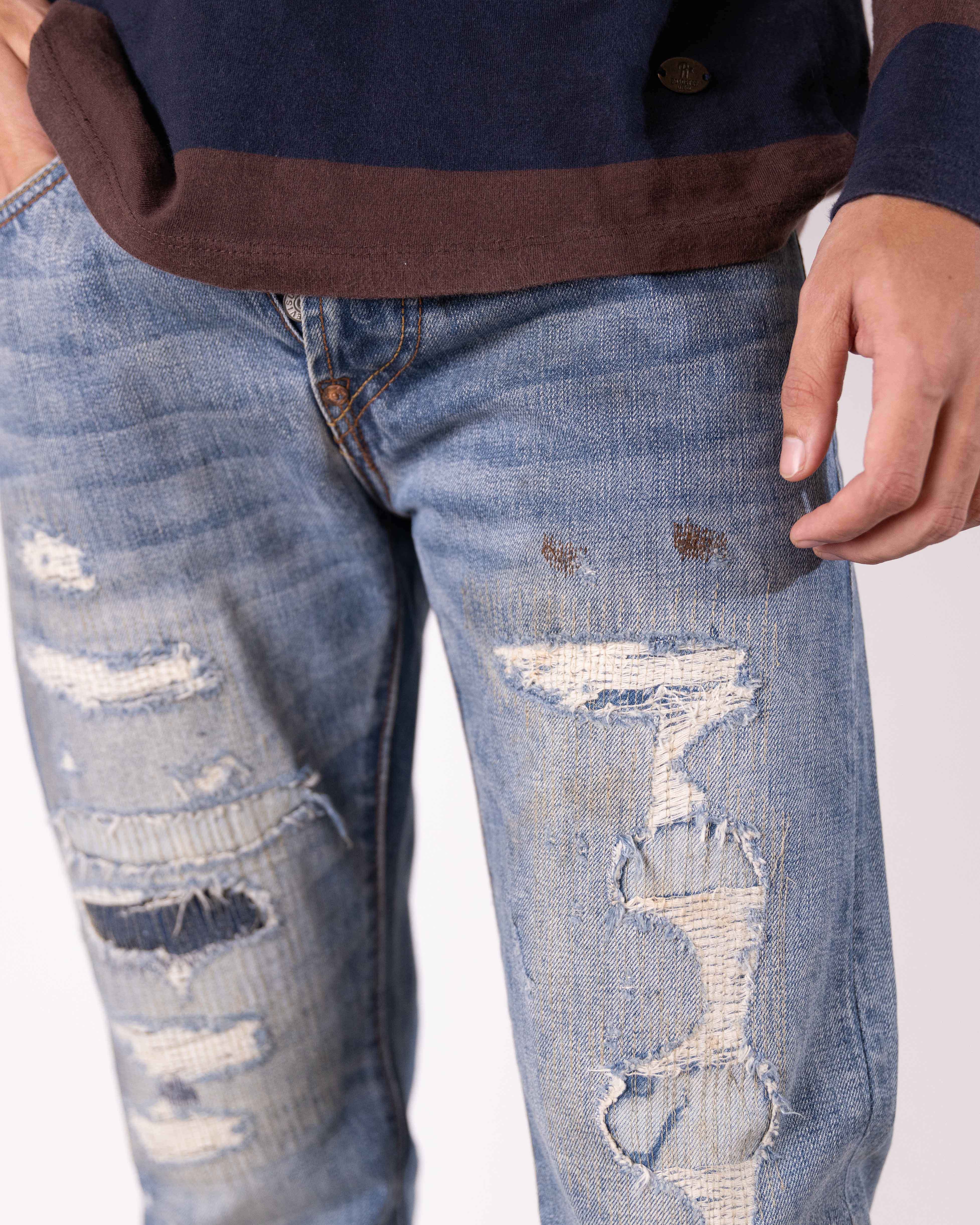 Evisu Logo Print Loose-Fit Distressed Denim Jeans - view 2