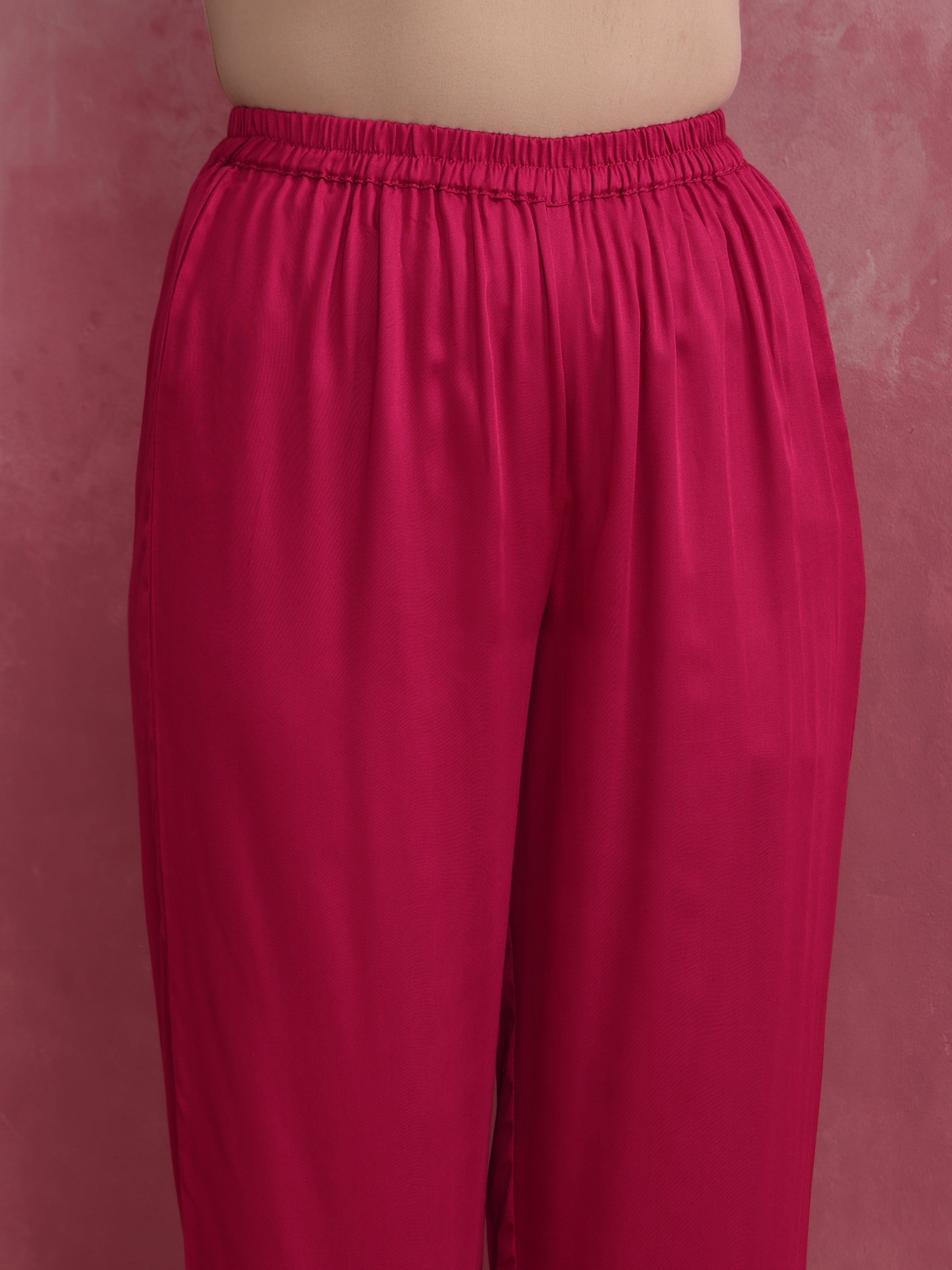 trueBrowns Magenta Highlow Modal Kurta Set - view 8
