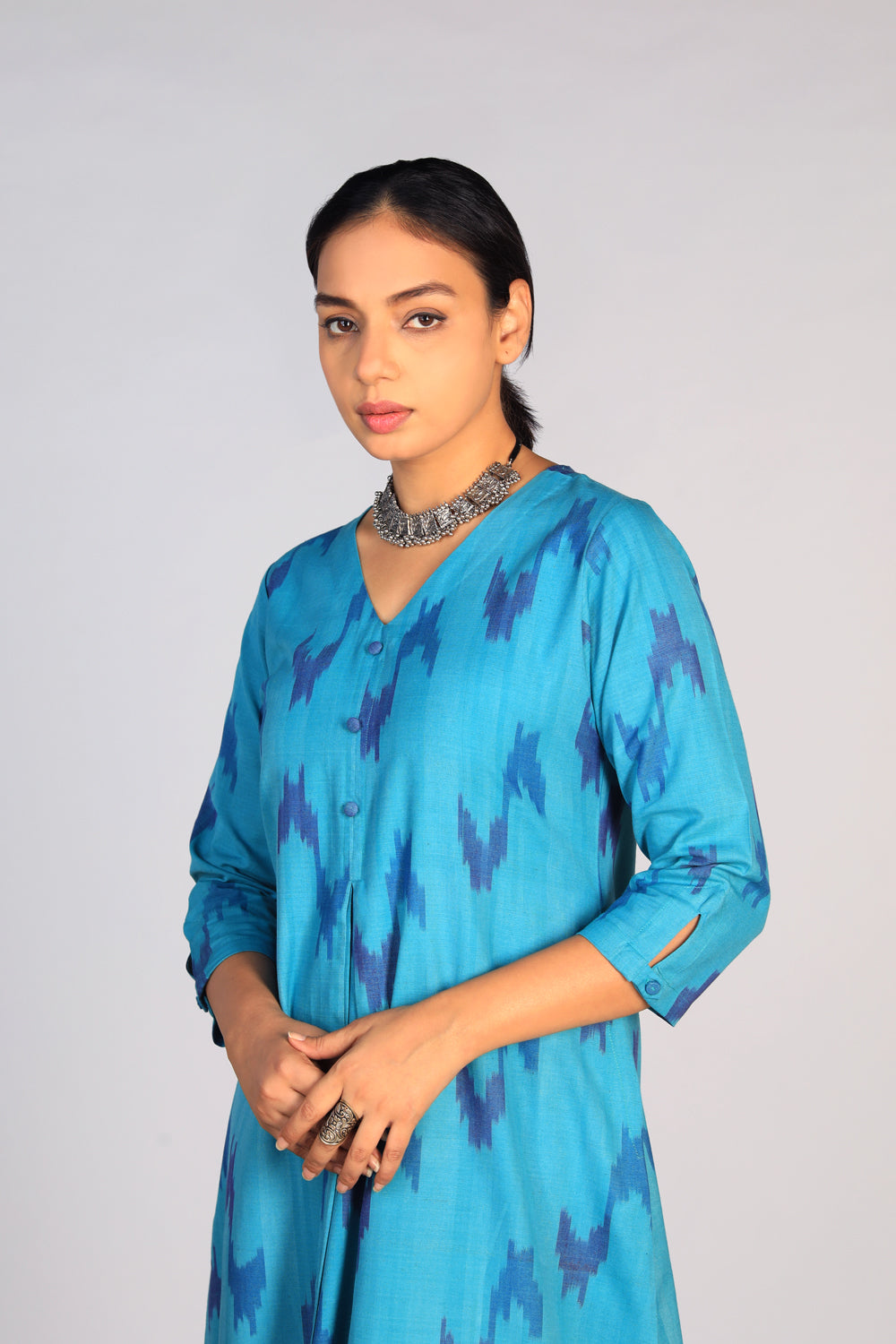 Kalanjali Ethnics Cotton Pochampally Ikat kurti - view 2