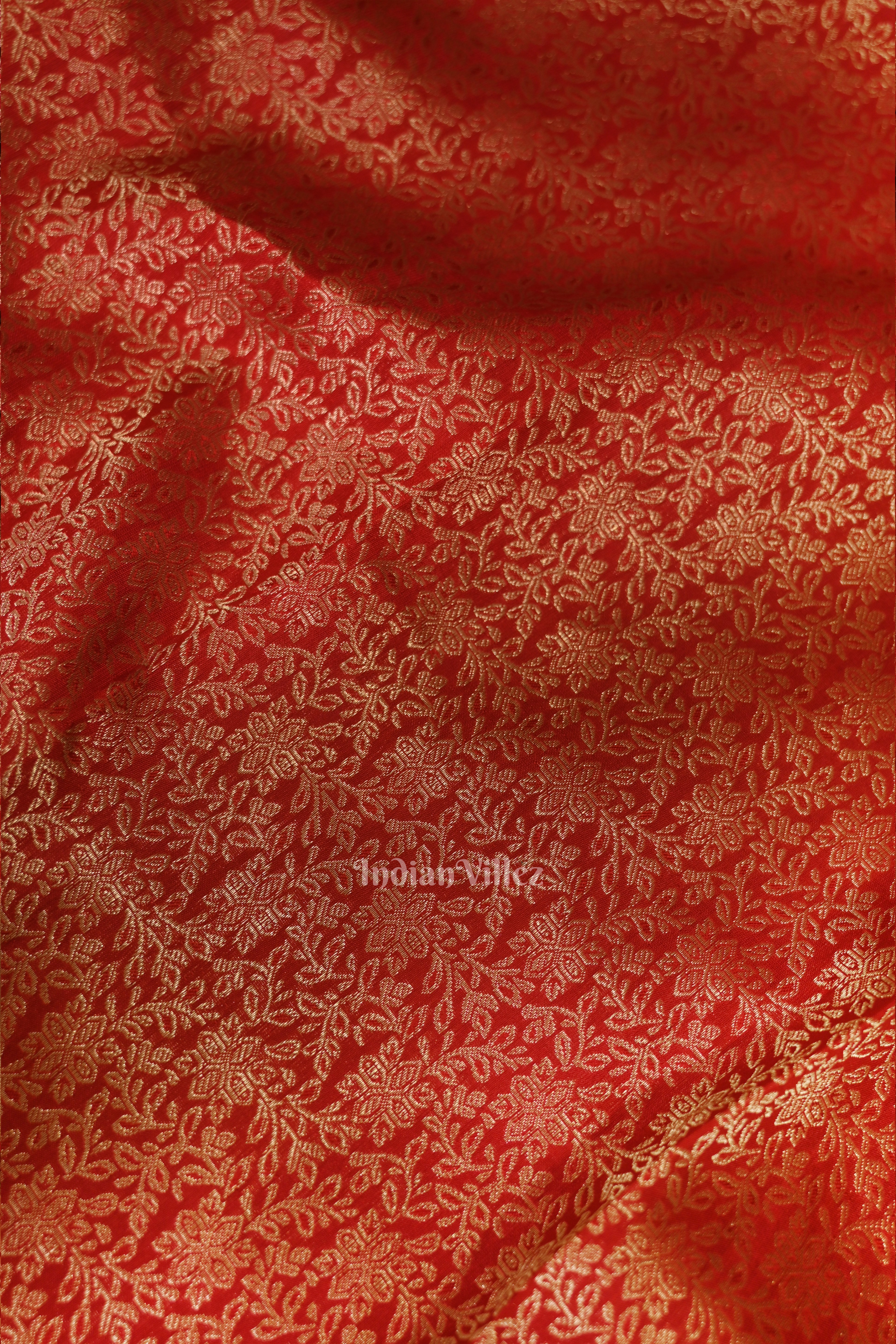 IndianVillèz Red Pure Kanjivaram Silk Saree with Zari Brocade - view 2
