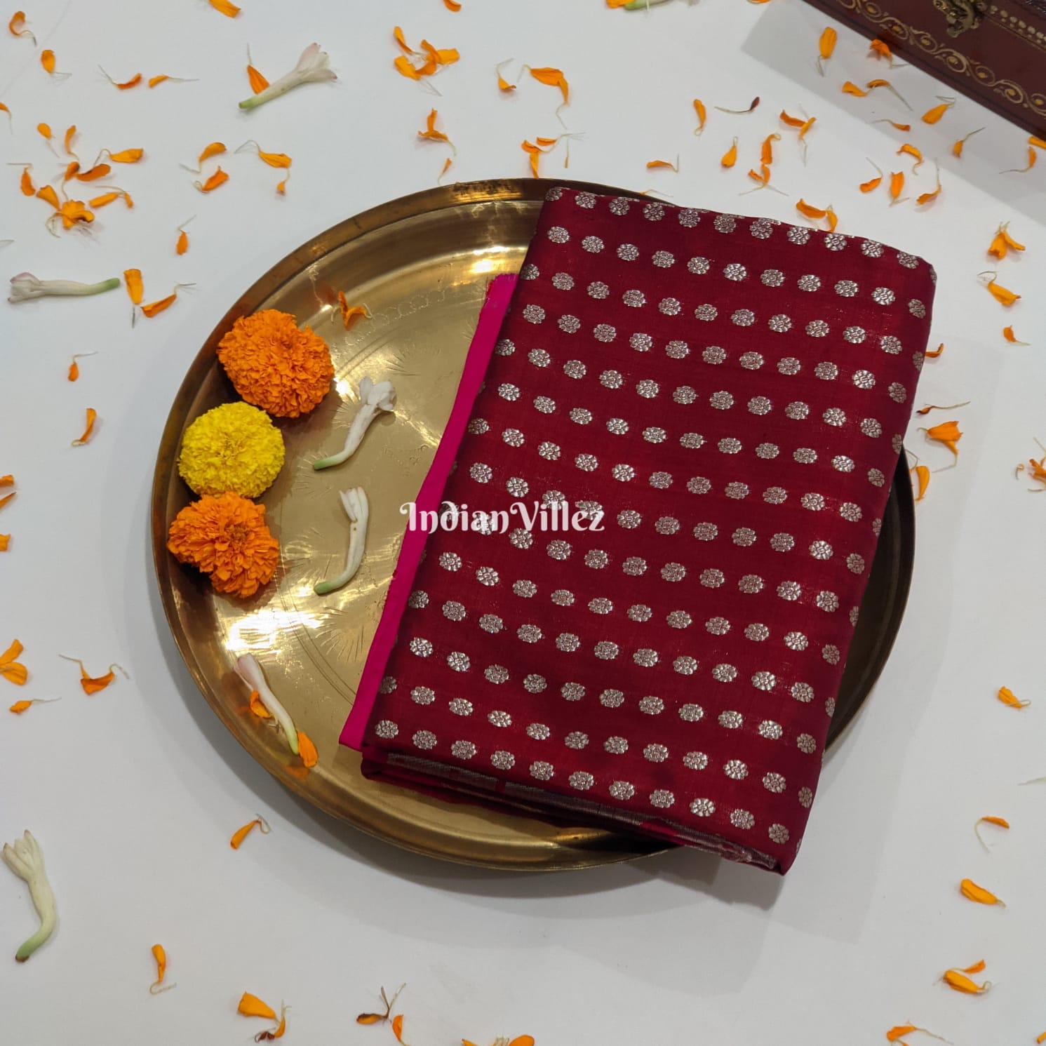 IndianVillèz Maroon & Pink Venkatagiri Silk Saree