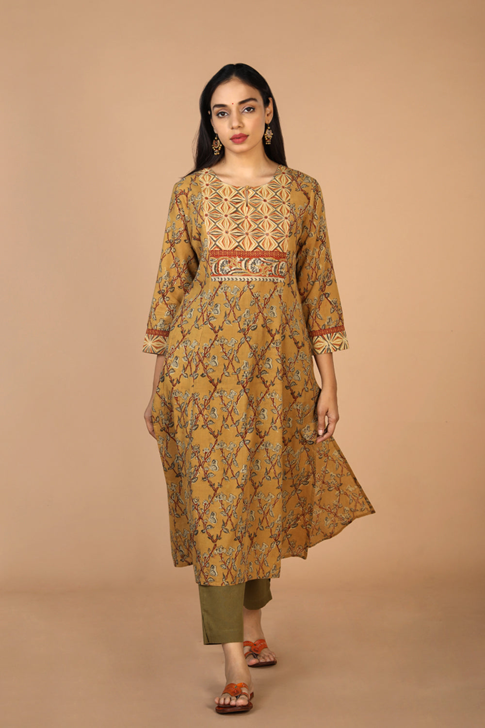 Kalanjali Ethnics Ethnic embroidered Kalamkari kurti