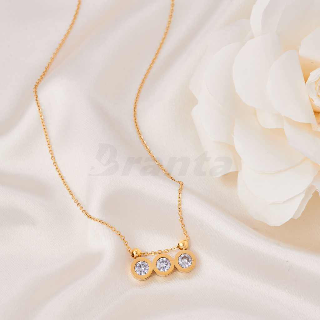 Branta Triple Stone Layering Necklace