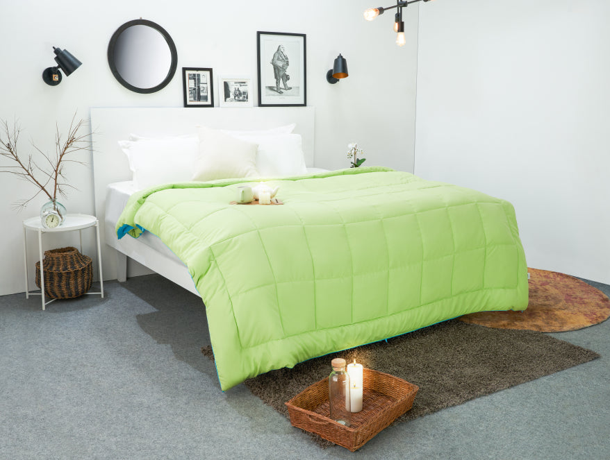 Spaces India Solid Sgreen/Aqua Blu - Light Green Microfiber Shell Single Quilt / AC Comforter - Silkysoy By Spaces - view 2