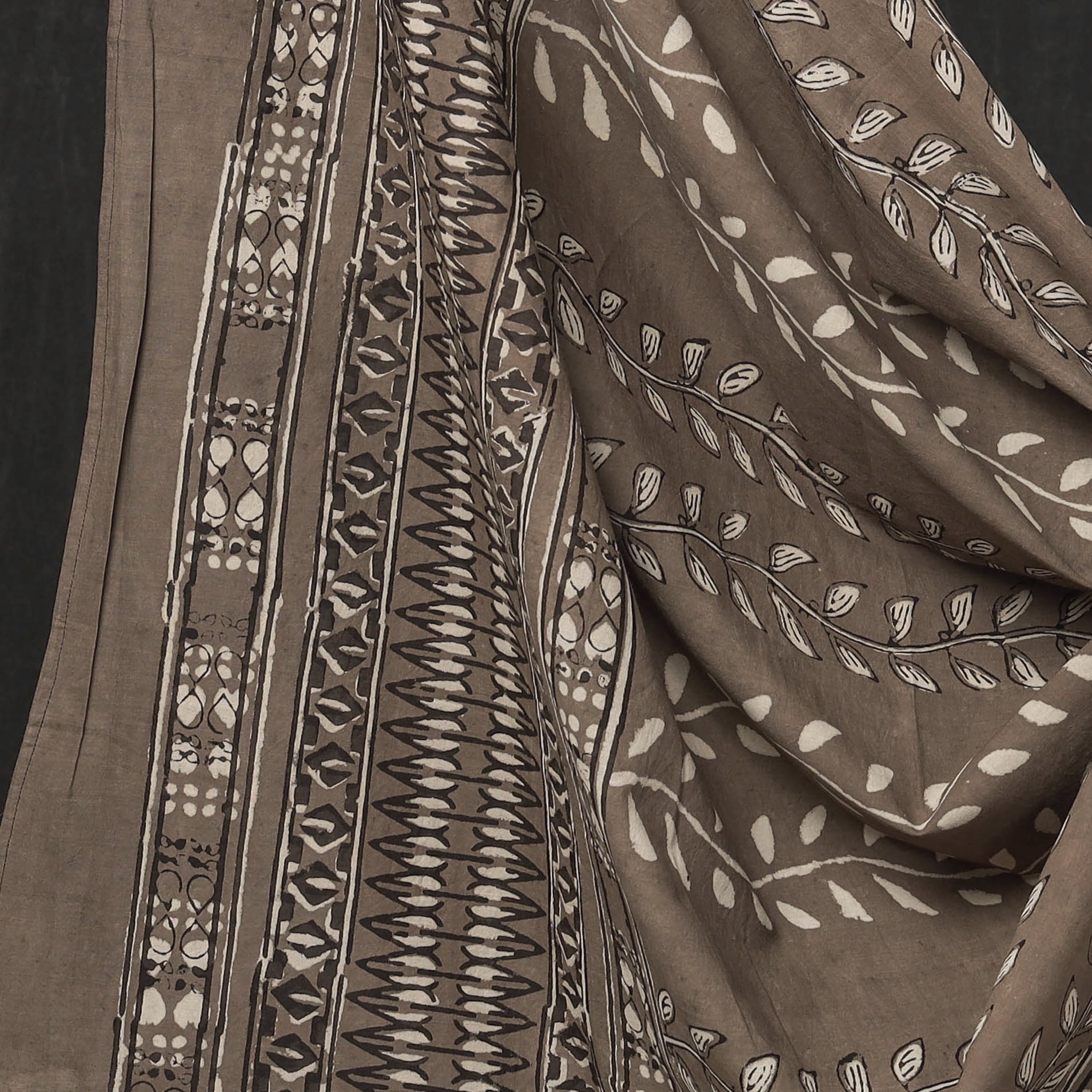 HAVELI CHRONICLES Brown - 3pc Cotton Block Printed Pipad Dress Material Set - view 4