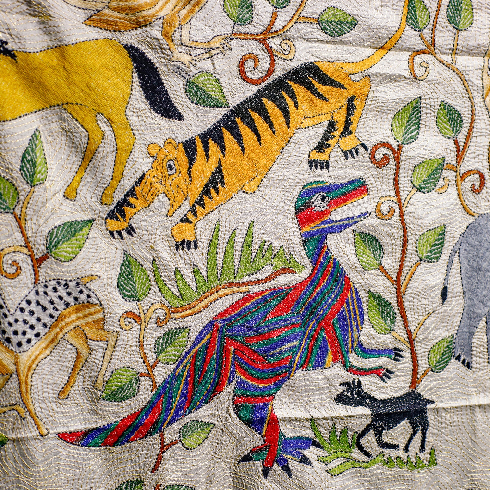 KHUSHBASH - HAPPY LOOM OF EAST Bengal Kantha Hand Embroidery Tussar Silk Wall Hanging (44 x 46 in) 20 - view 4