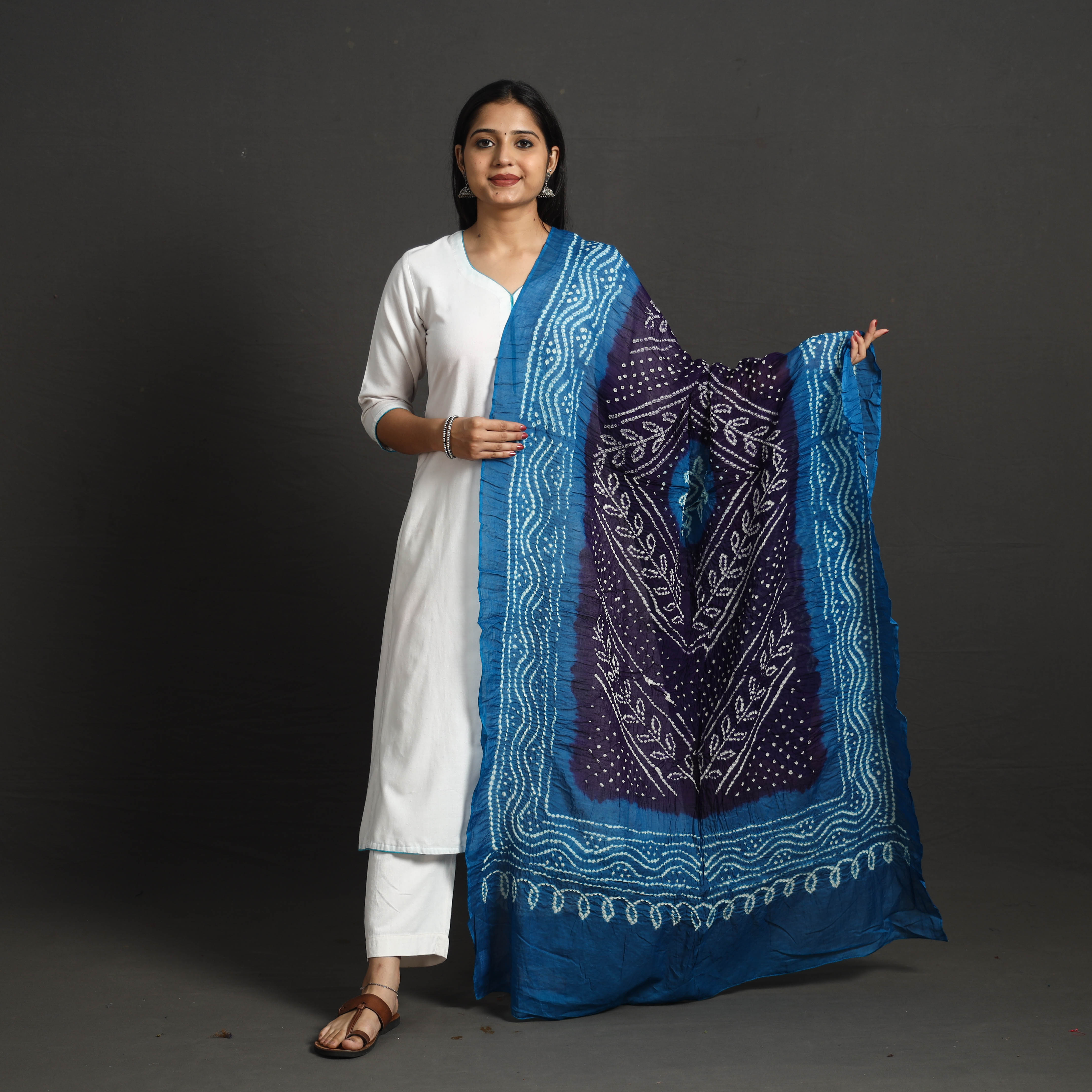 KACHCHH JI CHHAAP Kutch Tie-Dye Cotton Bandhani Dupatta 57