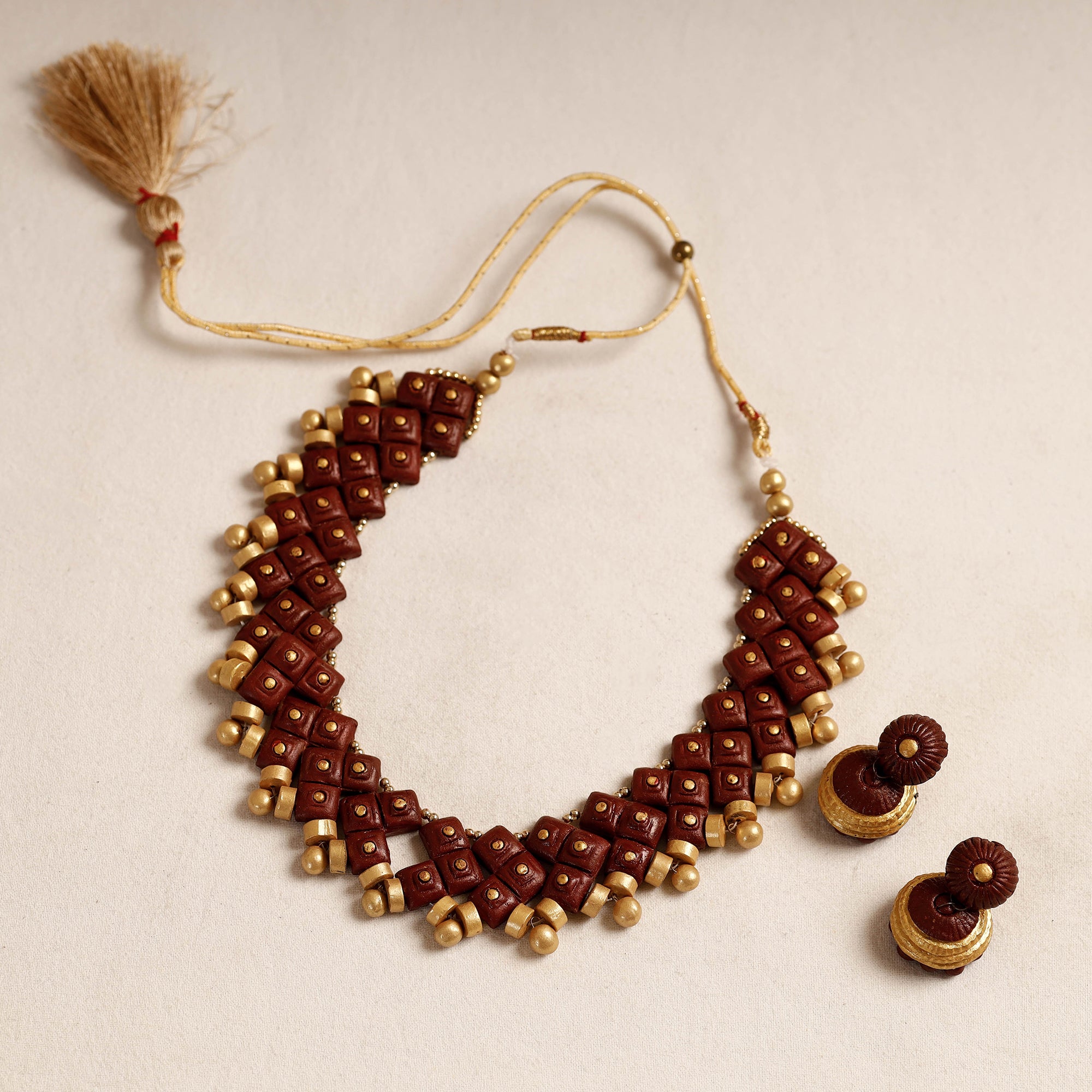 KHUSHBASH - HAPPY LOOM OF EAST Bishnupur Handpainted Terracotta Necklace Set - view 2