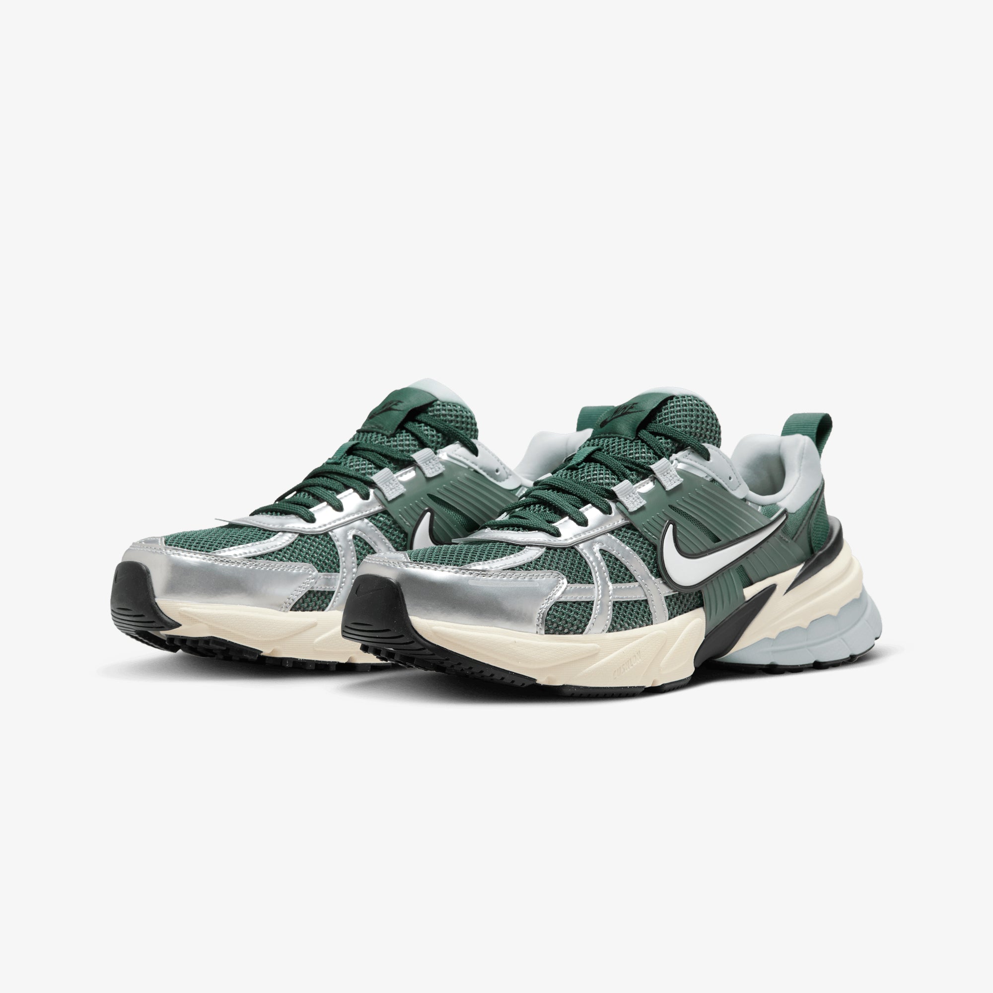 Nike | V2K RUN { VINTAGE GREEN/VINTAGE GREEN - view 3