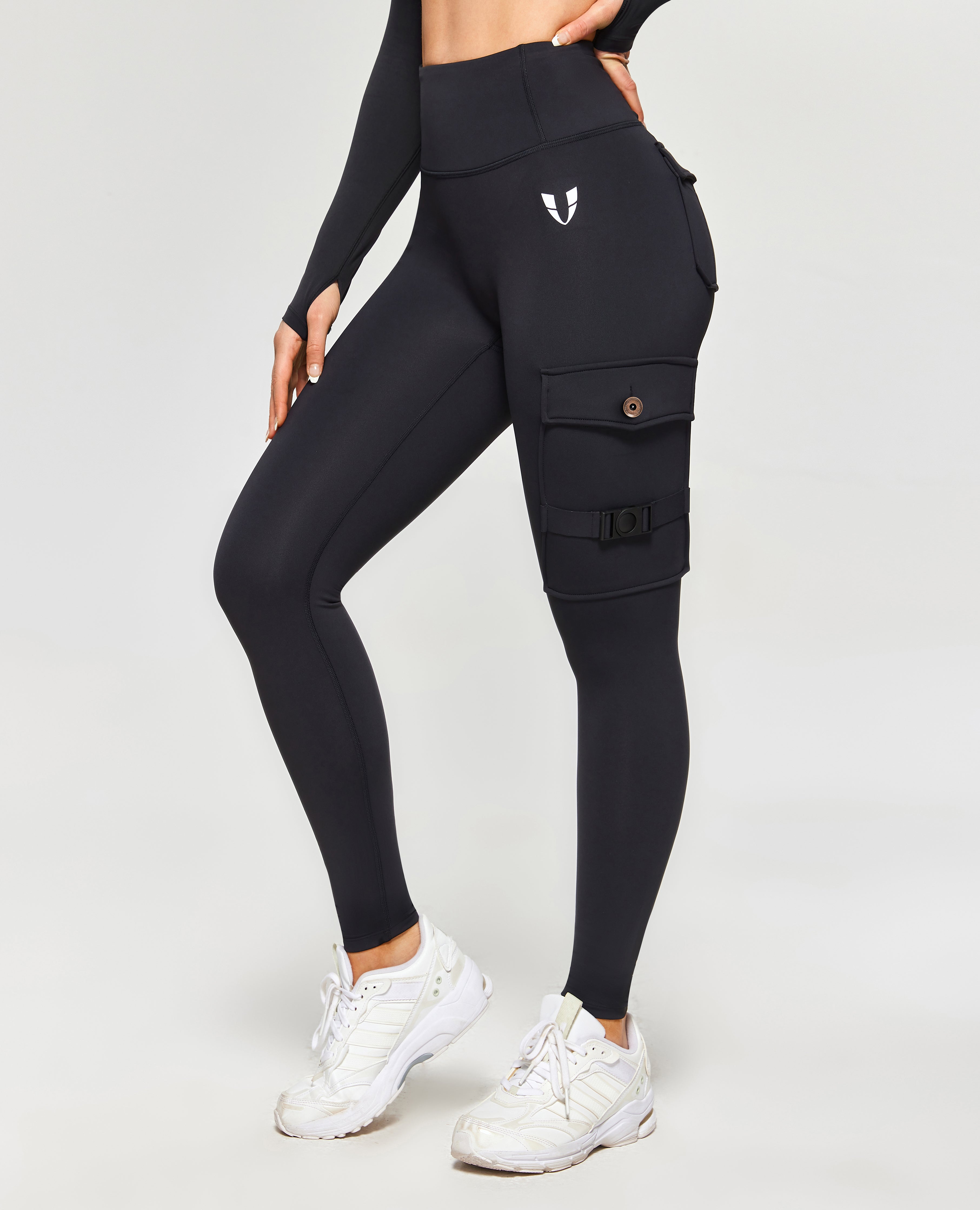FIRM ABS Thermal Fleece Cargo Leggings - Black