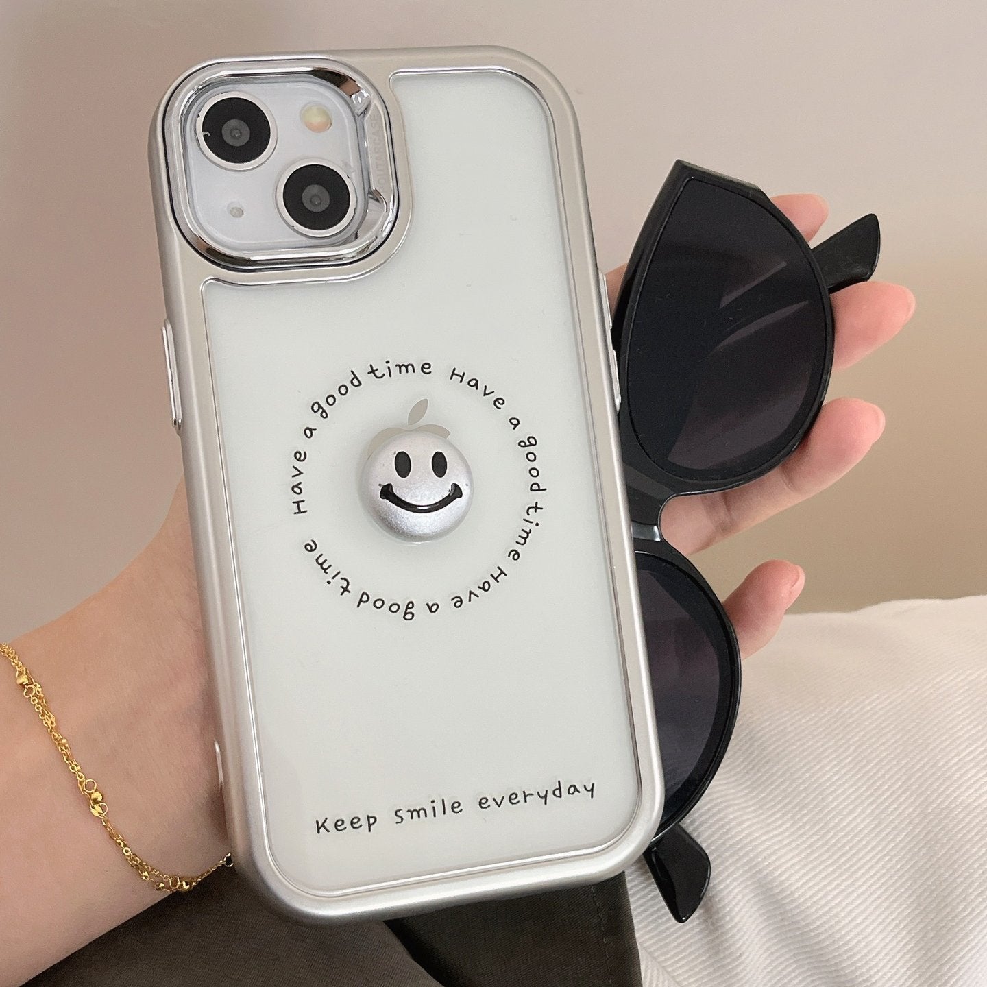 Peeperly 3D Smiley Face Cheerful Case – No Color - view 4
