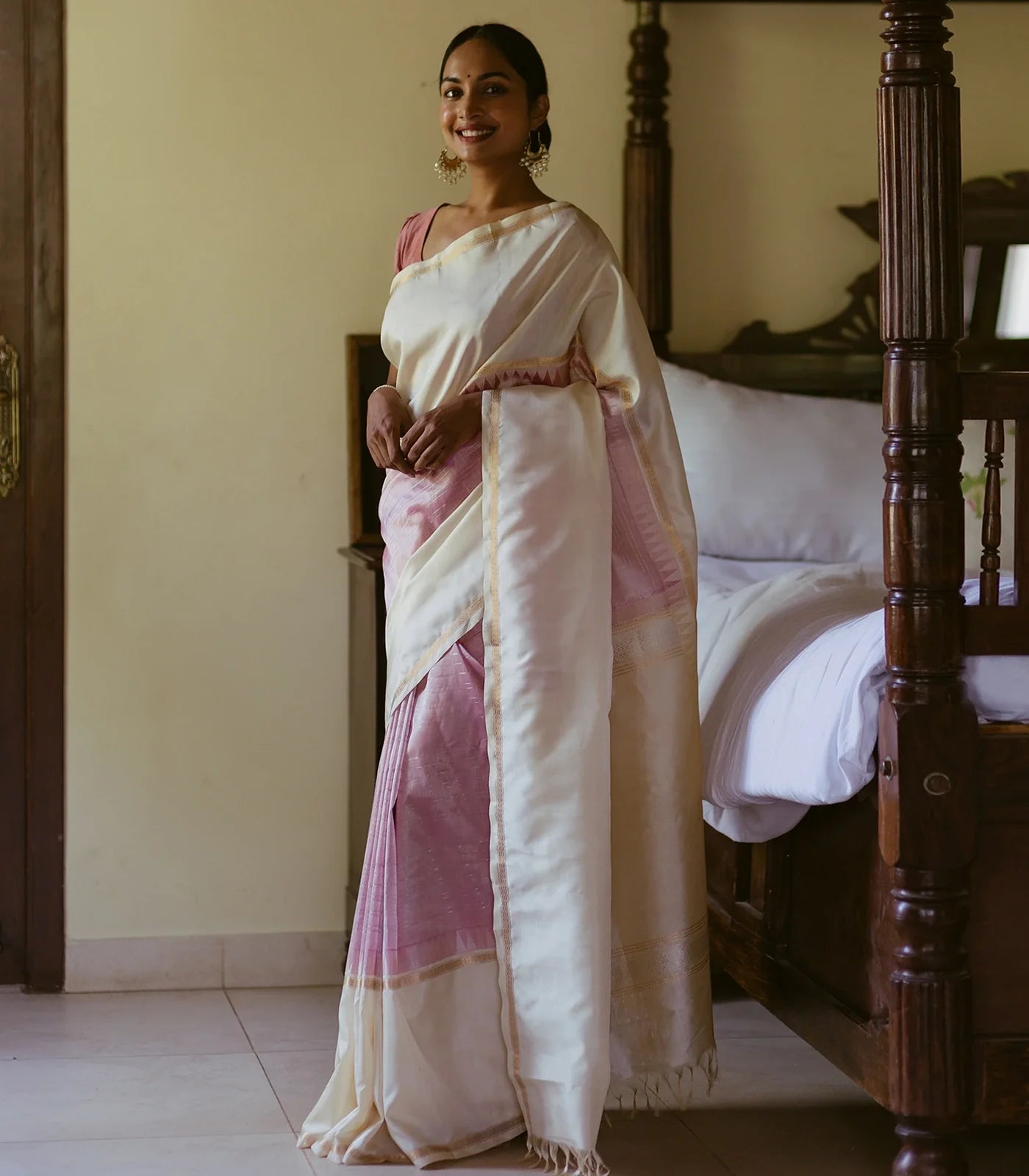 RmKV Dusty Pink Handloom Chirala Silk Cotton Saree With Beige Border-Dusty Pink