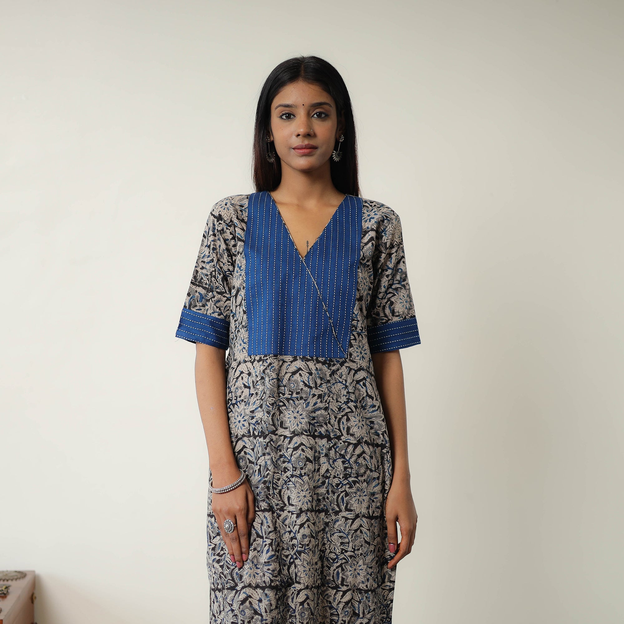 ITOKRI CASUALS Grey - Natural Dyed Block Print Cotton Kalamkari Kurta 02