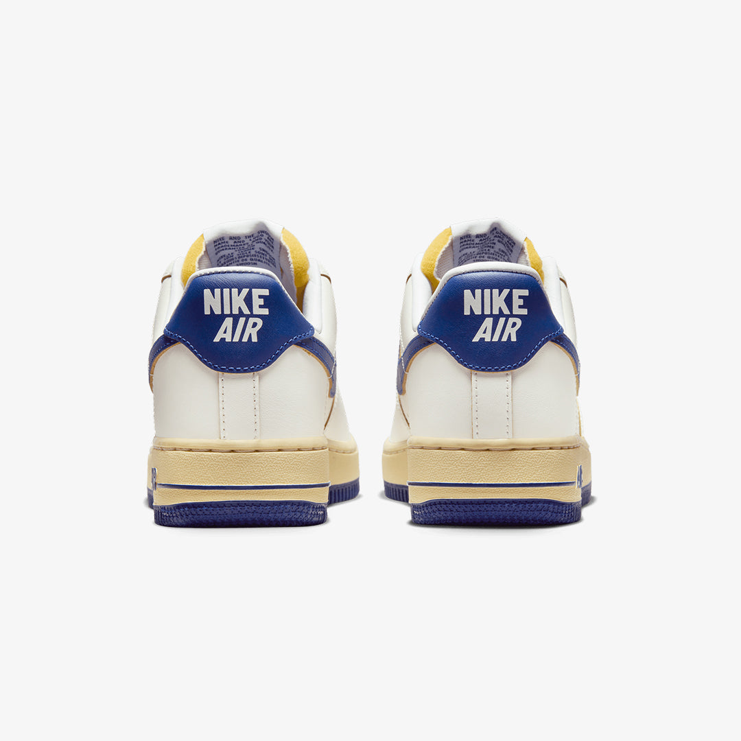 Nike | AIR FORCE 1 '07 { SAIL/DEEP ROYAL BLUE-PALE VANILLA - view 2
