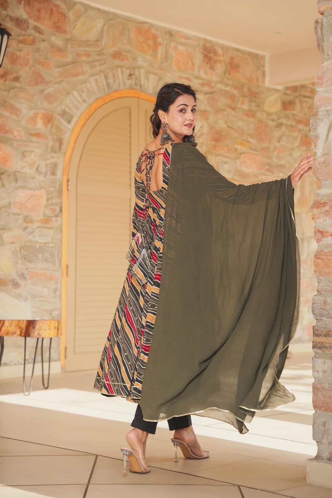 Idaho-o Romi Rayon Suit Set - view 5