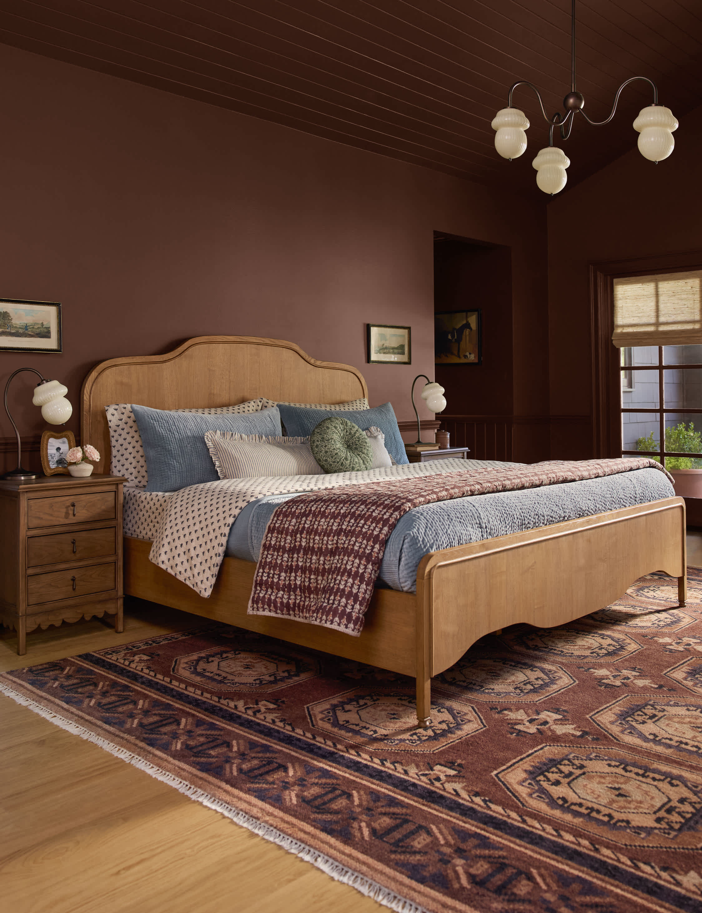 Lulu and Georgia Whitewell Bed by Ginny Macdonald - view 2