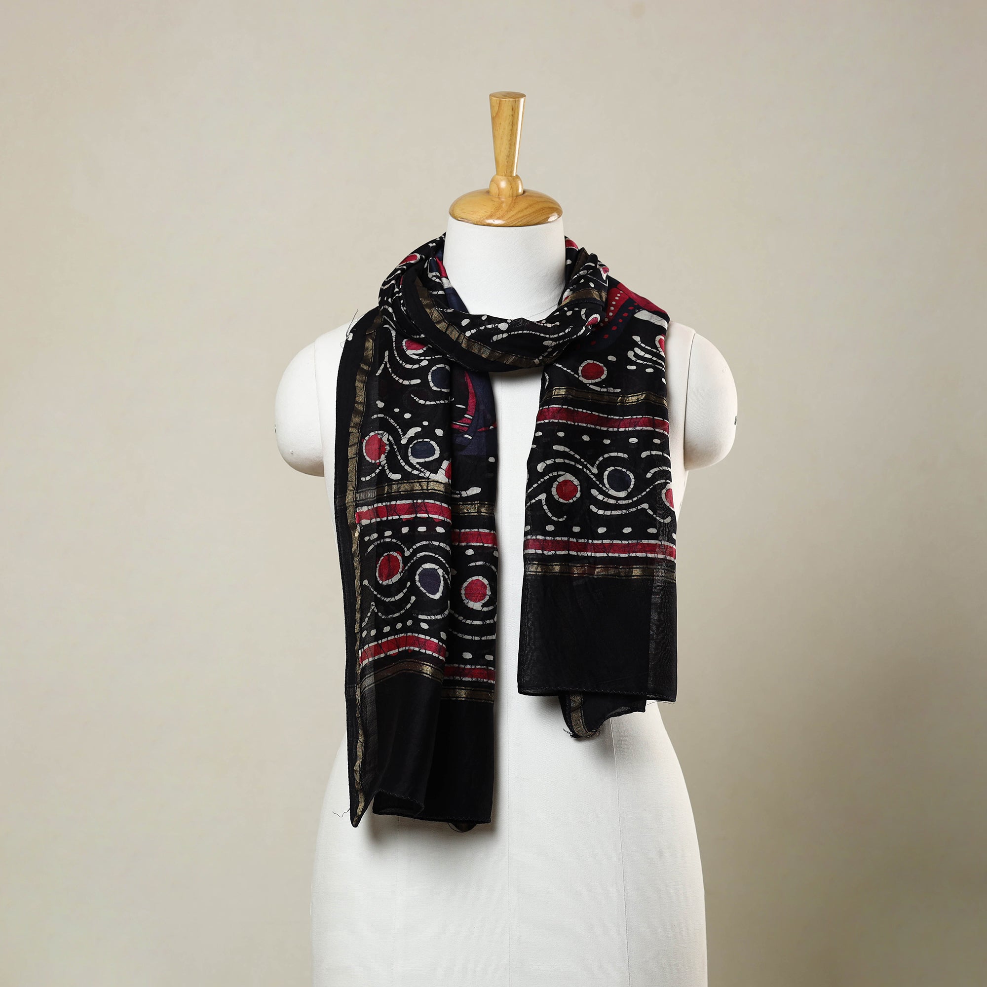 KACHCHH JI CHHAAP Black - Handloom Chanderi Silk Hand Batik Print Stole 03