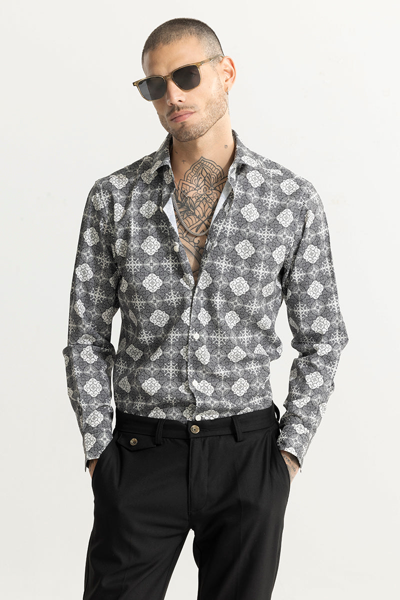 SNITCH Element Motif Grey Shirt