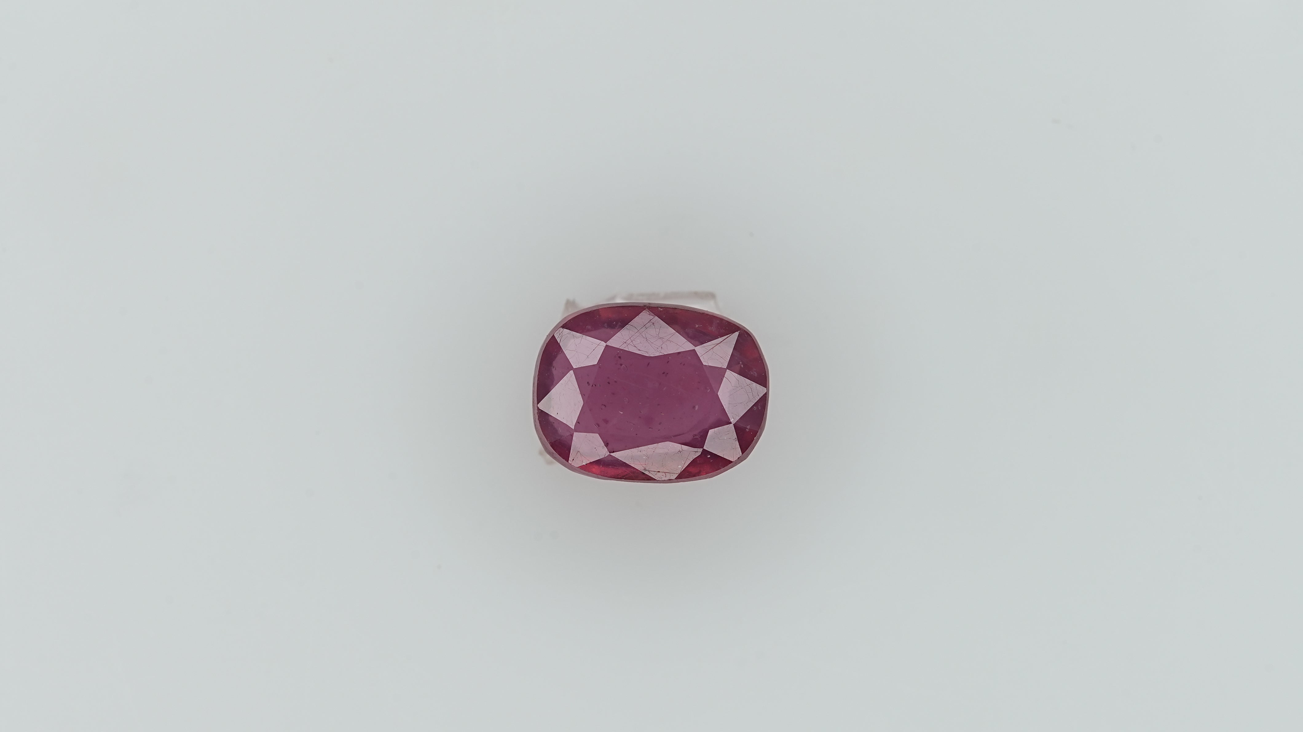 Gemsmantra Ruby - 4.33 Carats (4.763 Ratti)