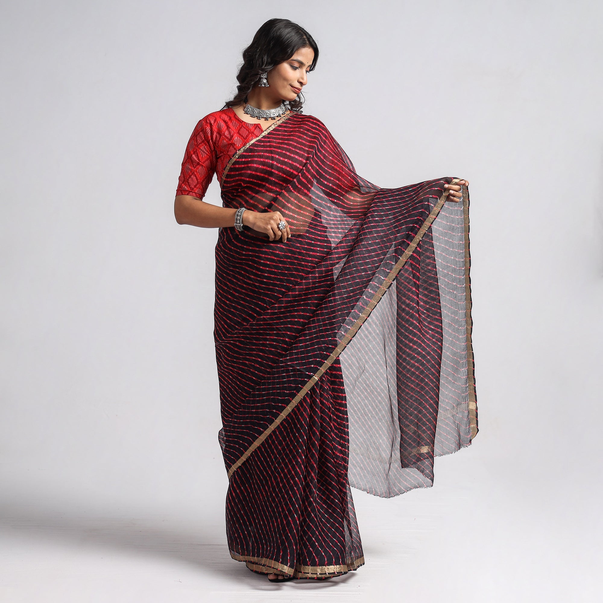 LEHARIYA BY BADSHAH MIYAN Black - Leheriya Tie-Dye Mothra Kota Doria Silk Saree - view 2
